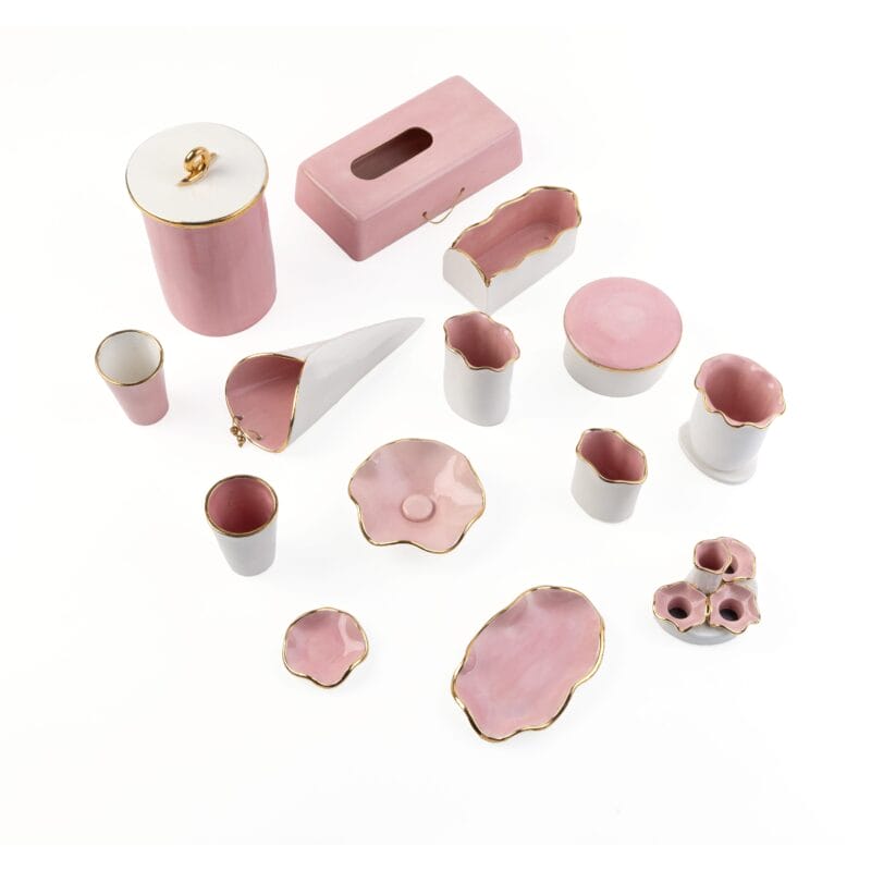 Idée Art Exclusive. Set of Pink Porcelain Bathroom Accessories.