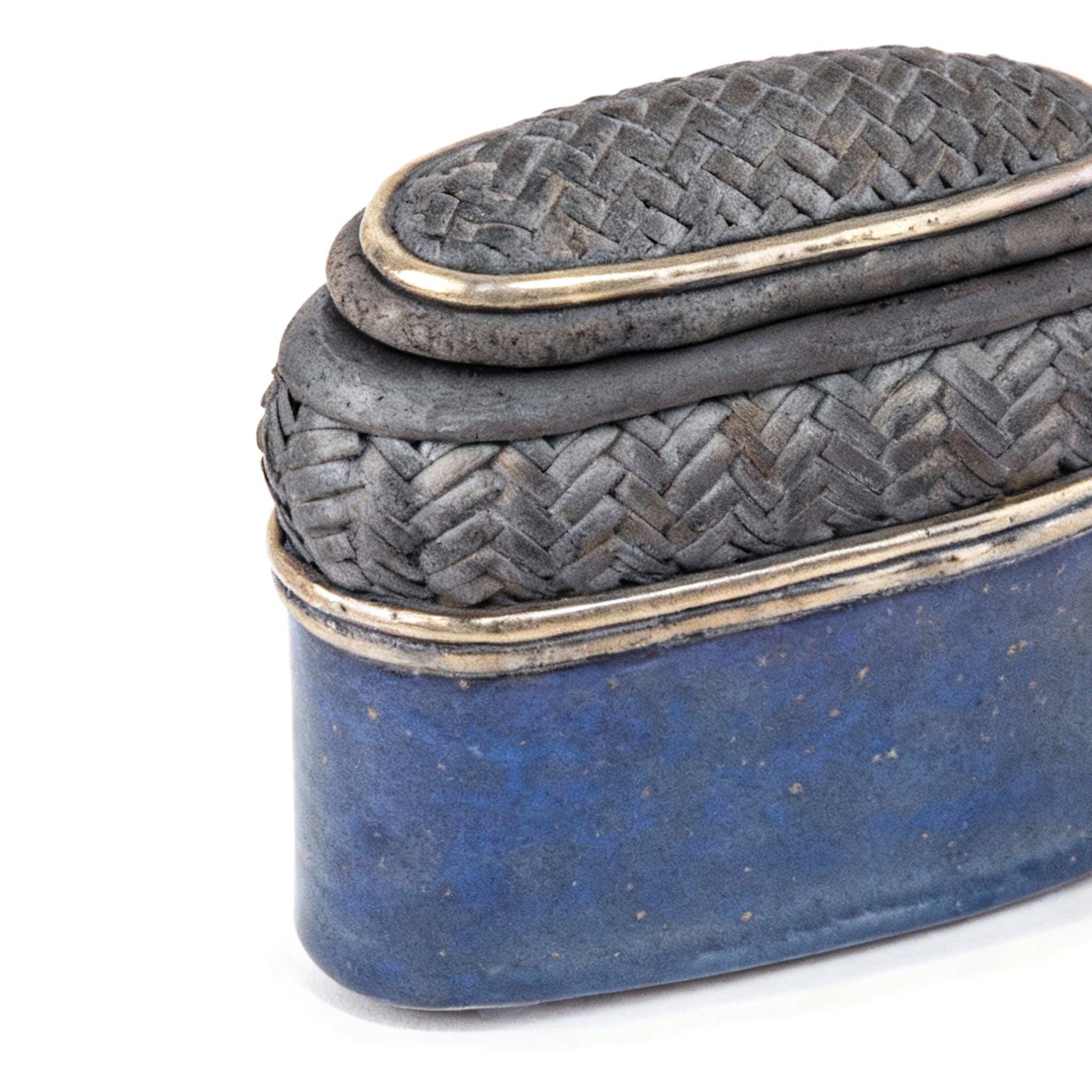 Idée Art Exclusive. Porcelain Box with Roman Design.