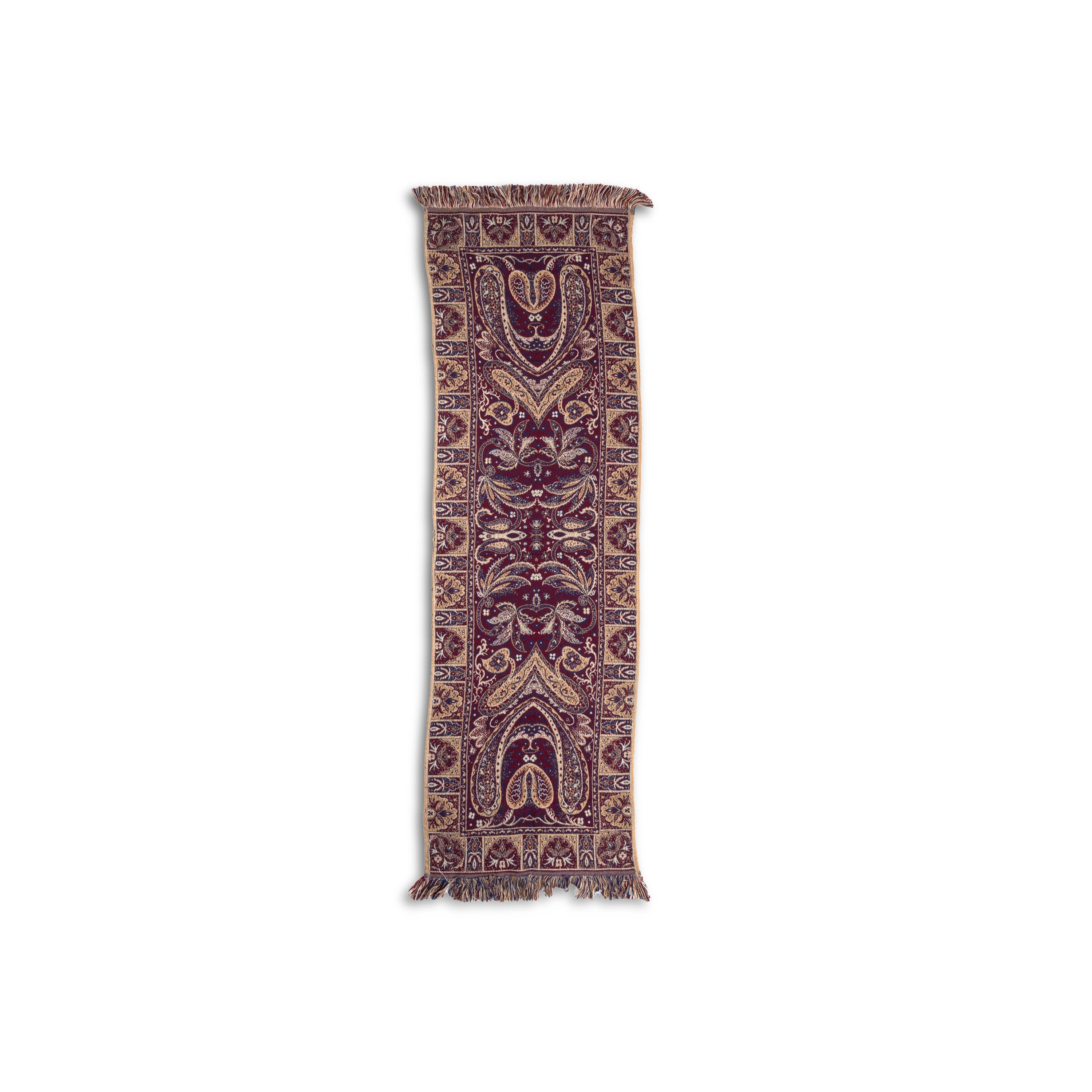 Idée Art Exclusive. Rectangular Burgundy Paisley Print Table Runner. Large Size