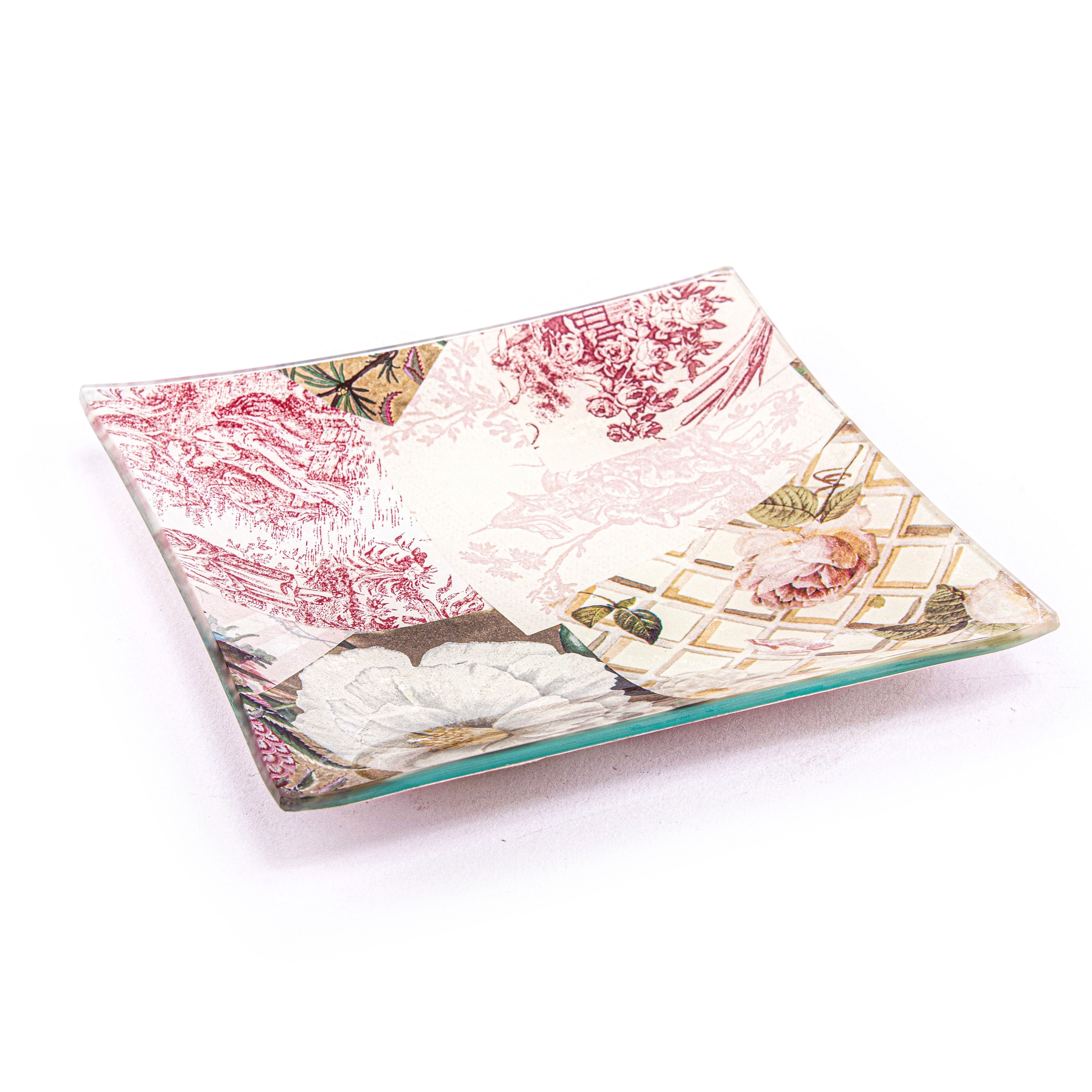 Idée Art Exclusive. Square Glass Decorative Plate. Small Size