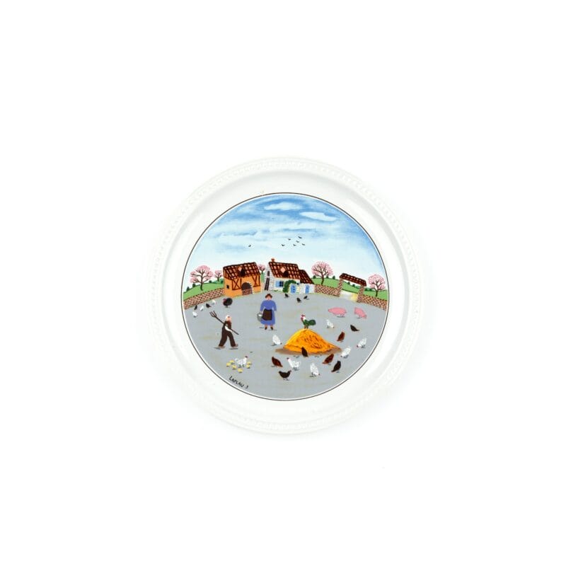 Idée Art Exclusive. Porcelain Decorative Plate with Farm Illustration. Medium Size