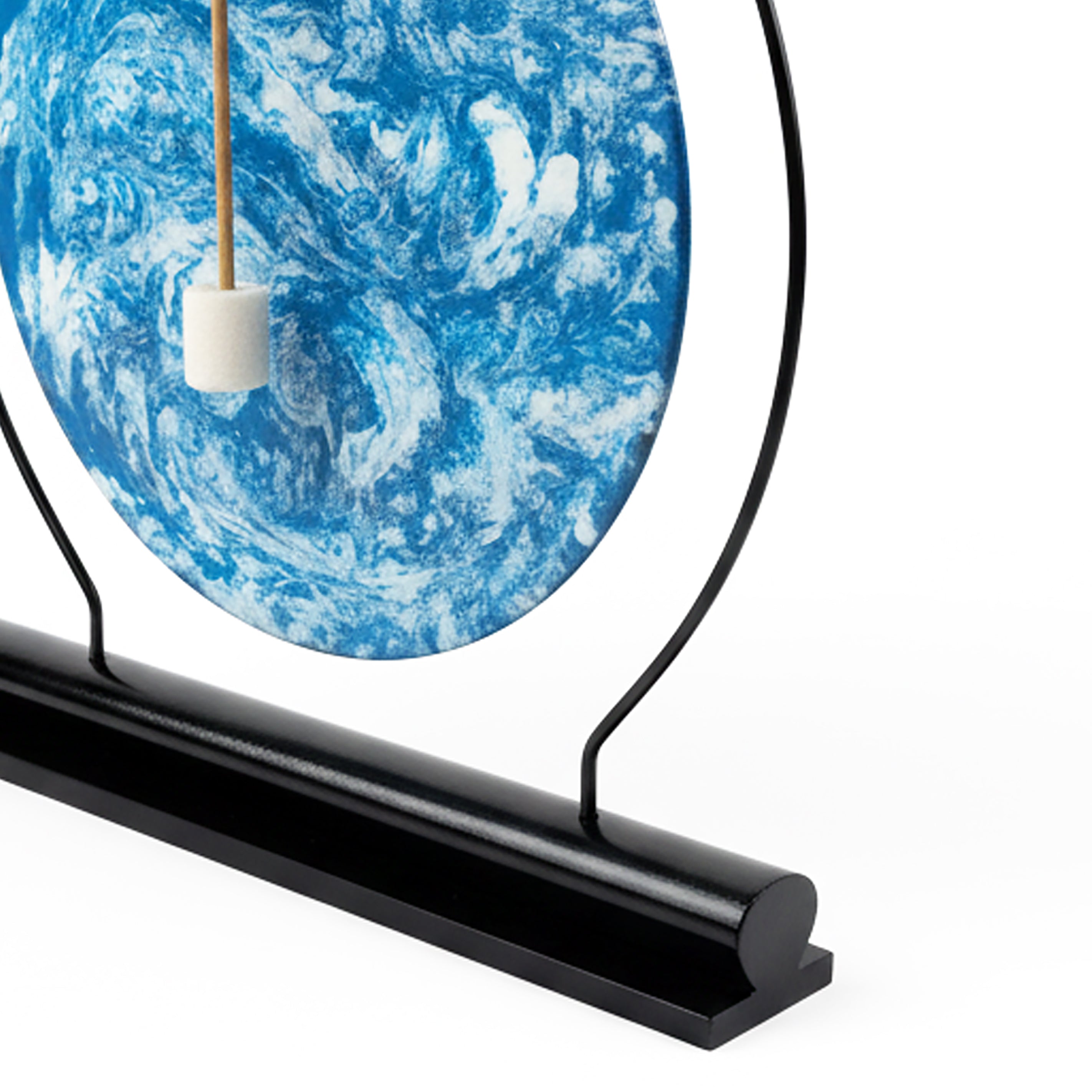 Idée Art Exclusive. Decorative Sculpture Featuring The Chinese Drum. Large Size