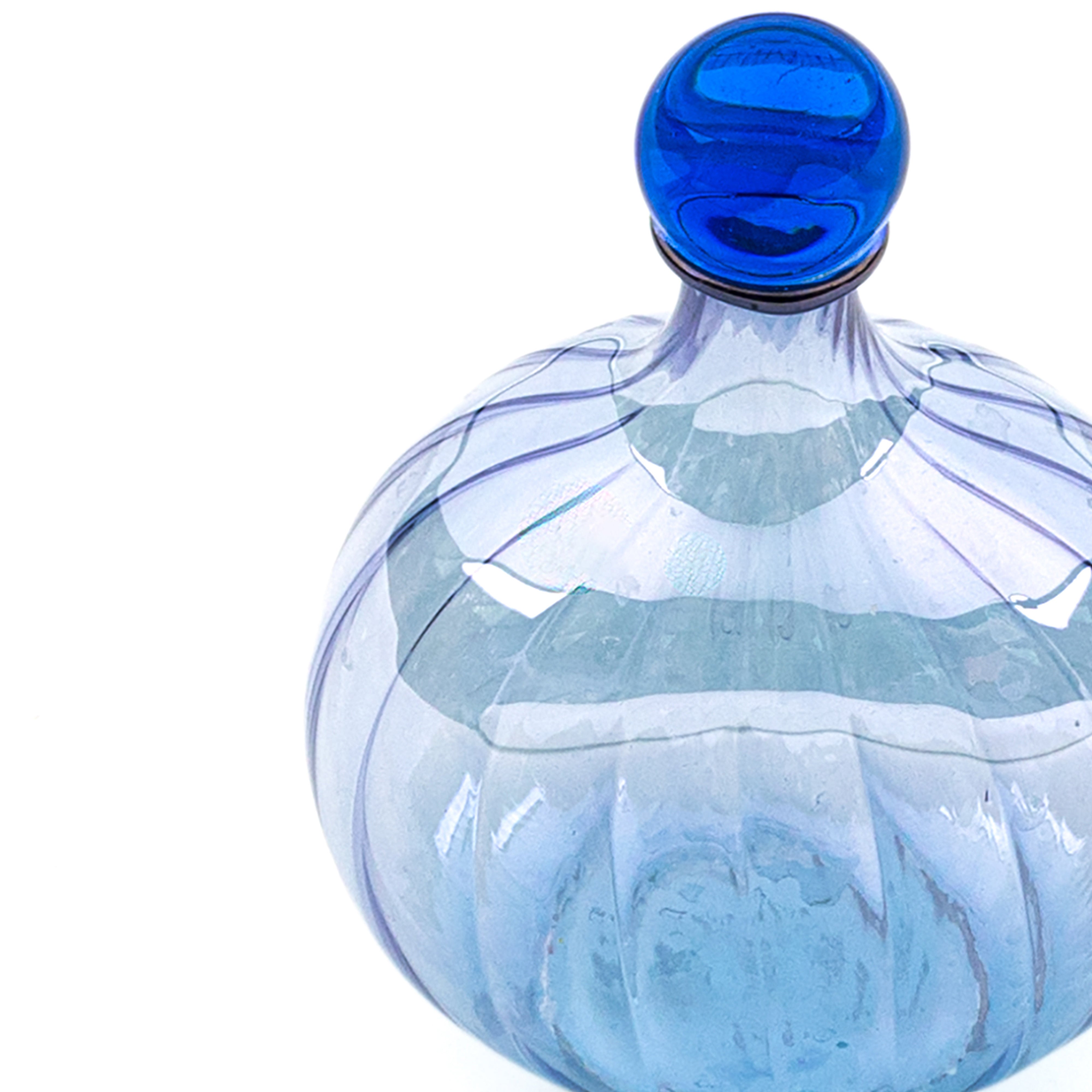 Idée Art Exclusive. Blue Glass Perfume Bottle. 150 ML