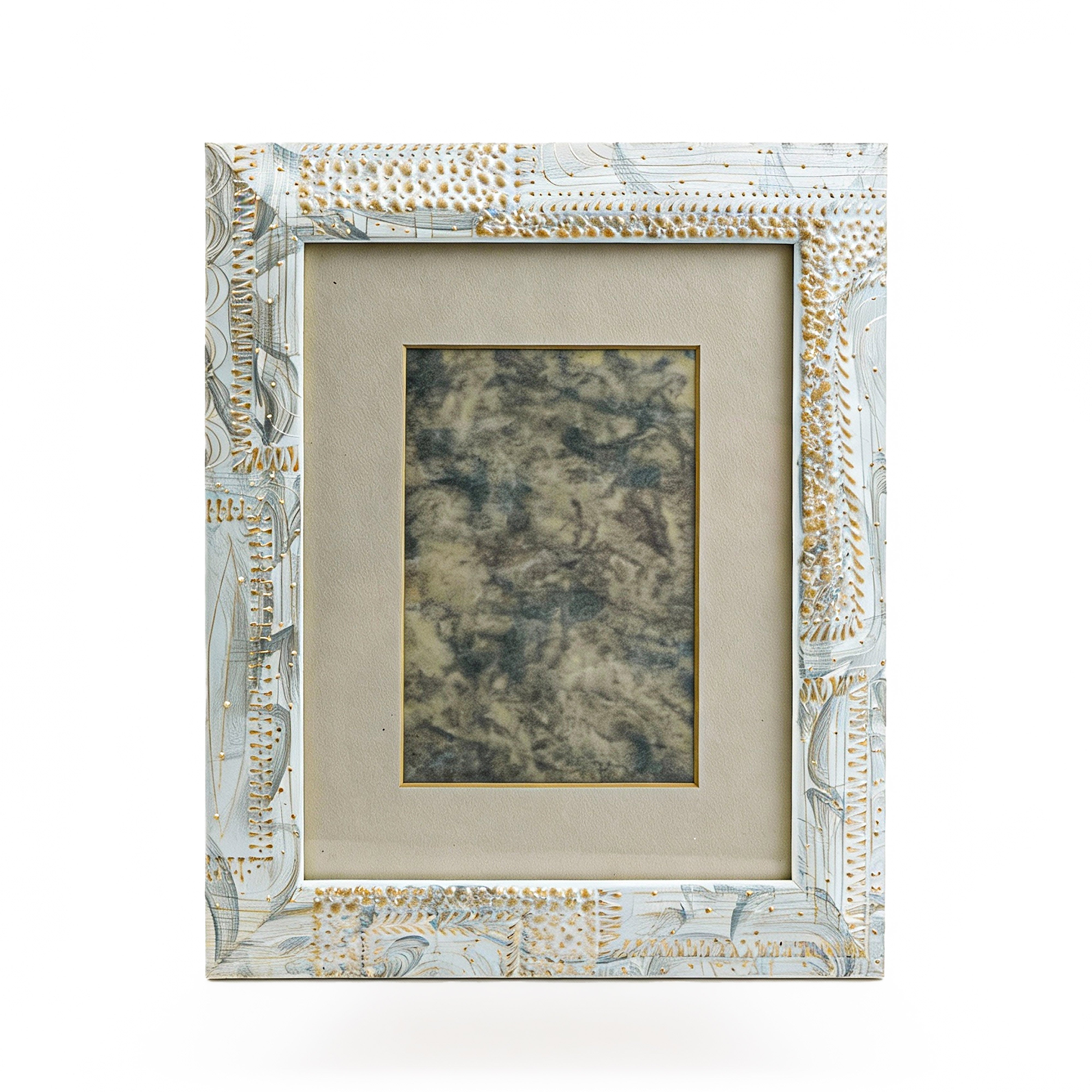 Idée Art Exclusive. Grey Rectangular Wooden Photo Frame with Golden Engravings. Medium Size
