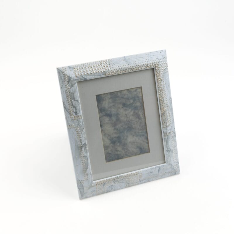 Idée Art Exclusive. Grey Rectangular Wooden Photo Frame with Golden Engravings. Medium Size