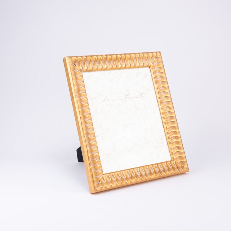Idée Art Exclusive. Gold Wooden Picture Frame. Large Size