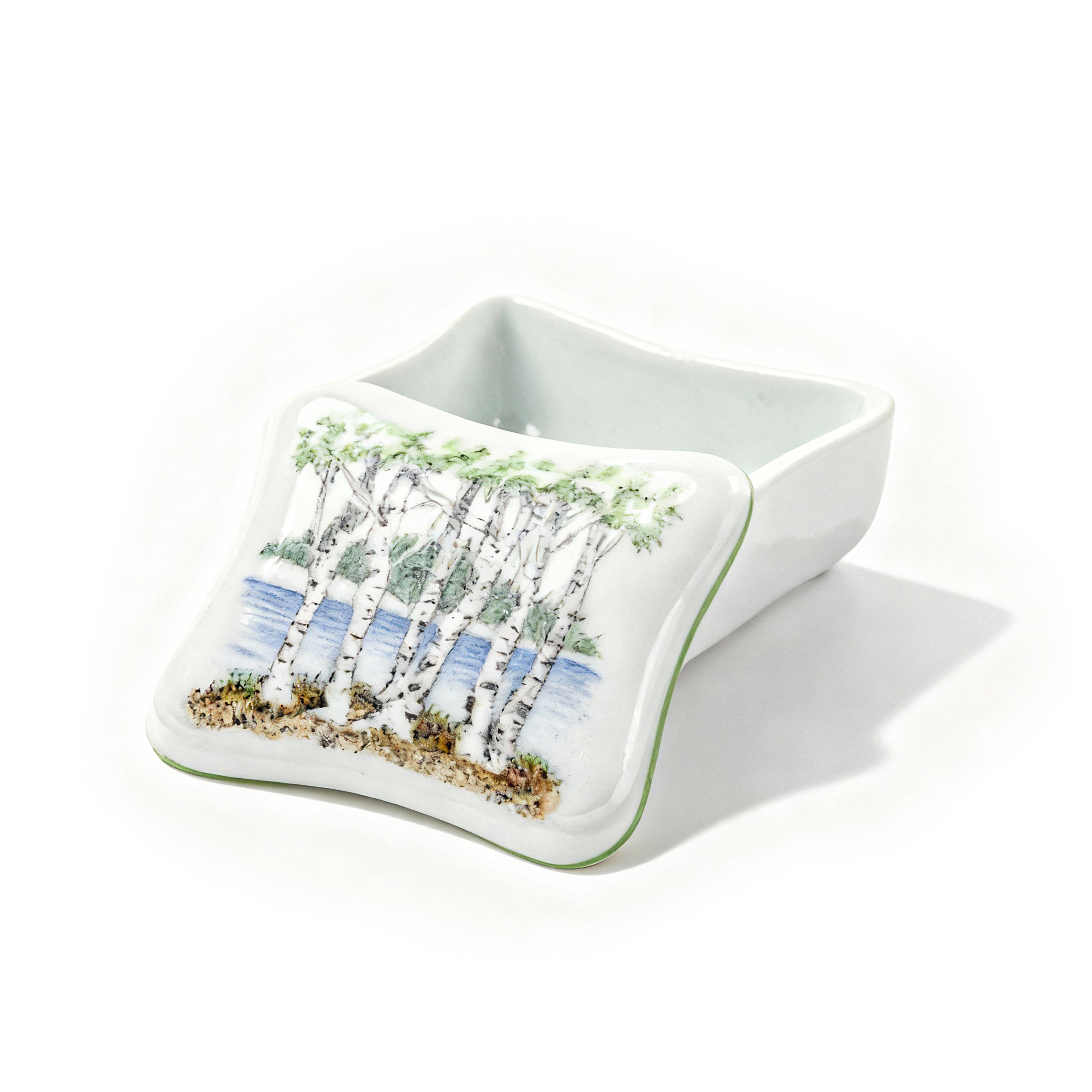 Ann Marie Murray. Porcelain Box with Trees Illustration