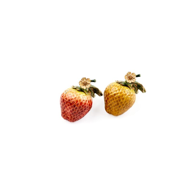 Jay Strongwater. Salt & Pepper Set with Strawberries Design.