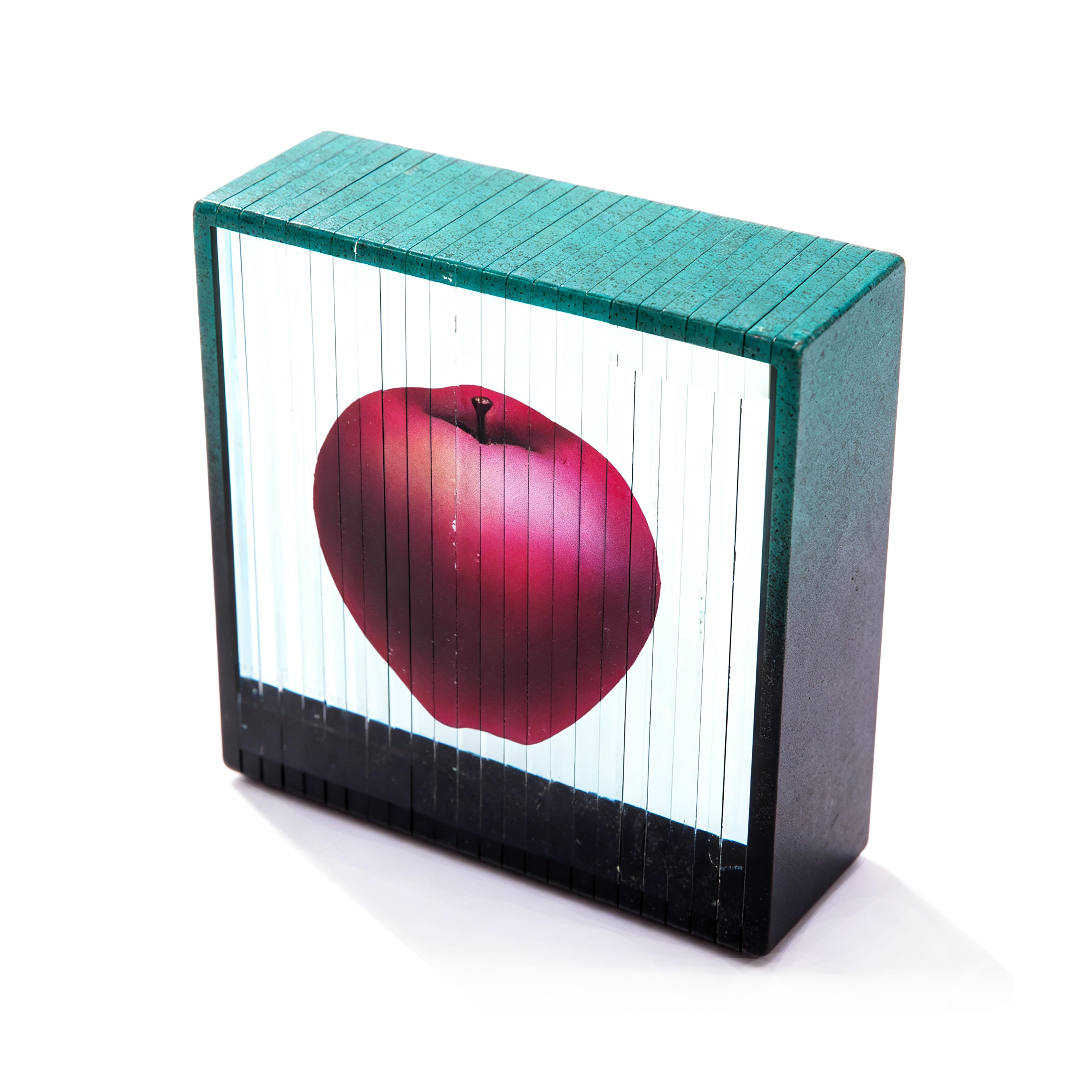 Mary Kay Simoni. Glass Figurine Designed with 3D Apple. Small Size