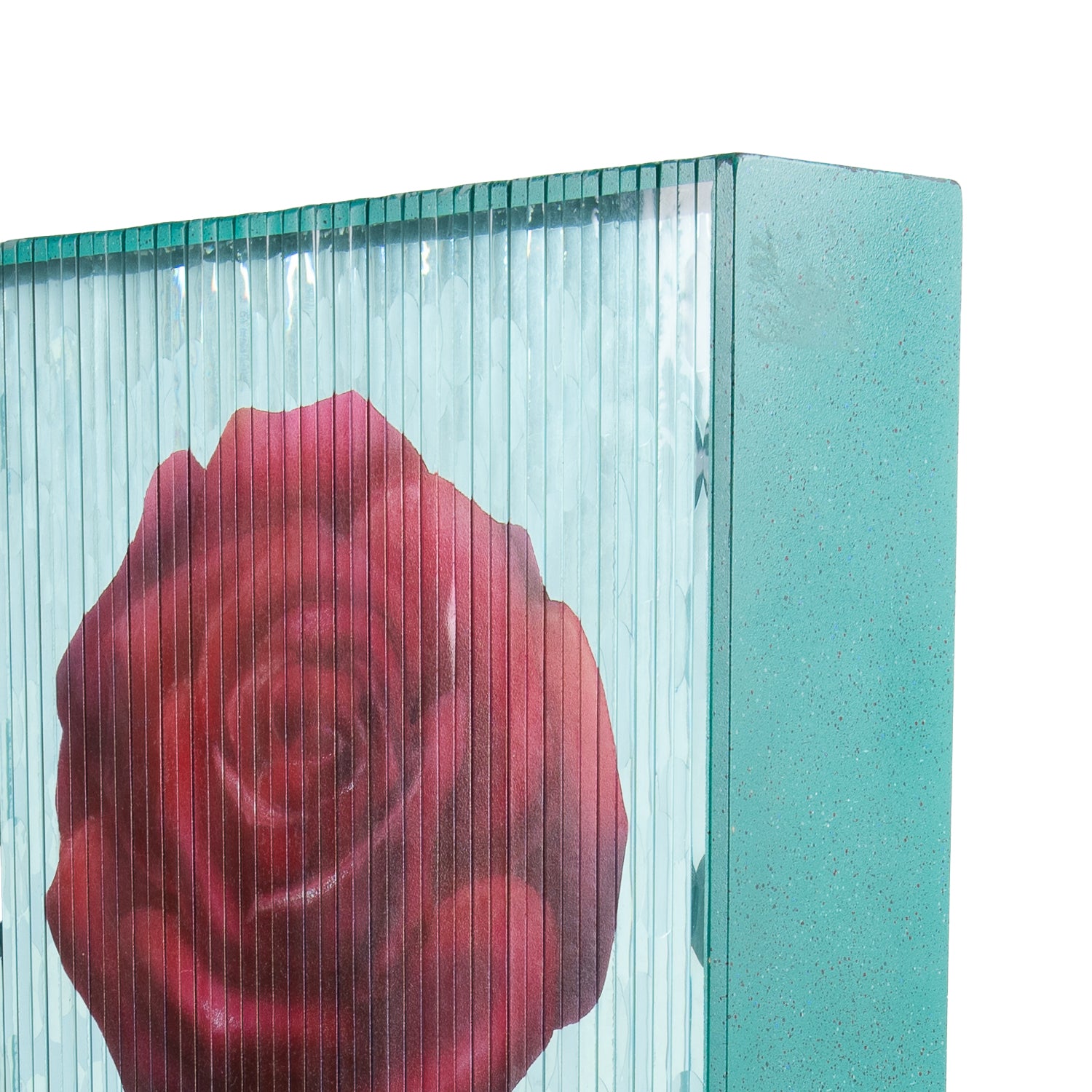 Mary Kay Simoni. Crystal Sculpture Featuring 3D Design of Roses. Large Size