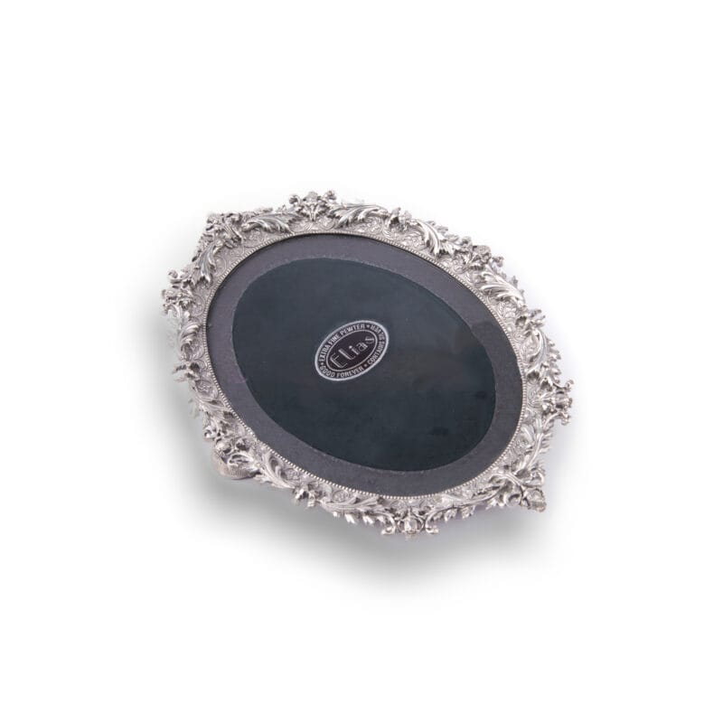 Elias Artmetal. Imperial Wall Frame