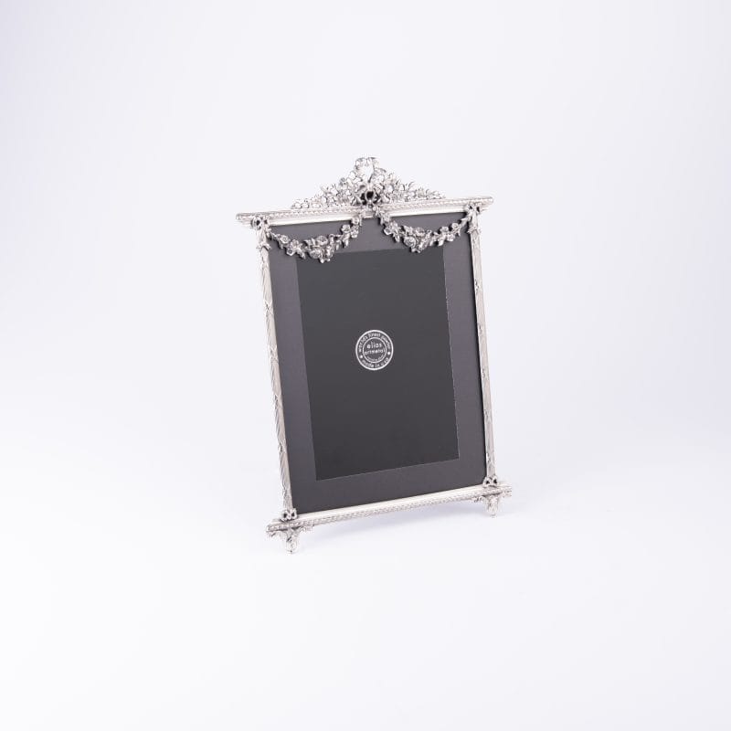 Elias Artmetal. Floral Swag Picture Frame. Large Size