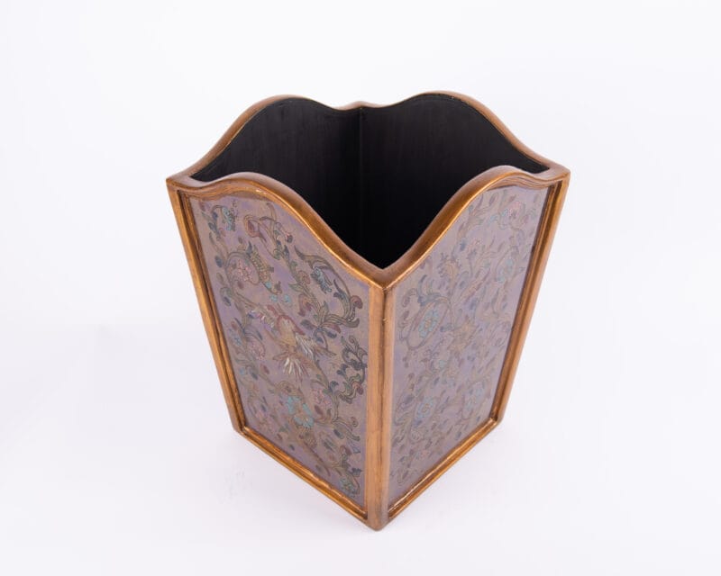 Robert M. Weiss Presents. A Wastebasket in Floral Design