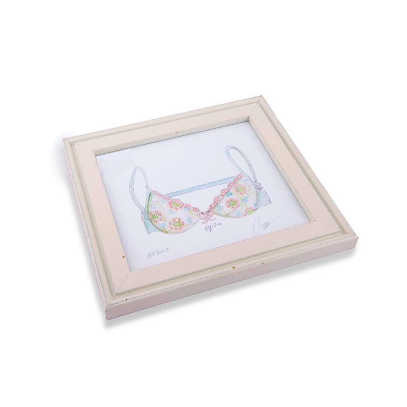 لوحة فنية جدارية بتصميم حمالة صدر وردية من سبيتشر آند كو