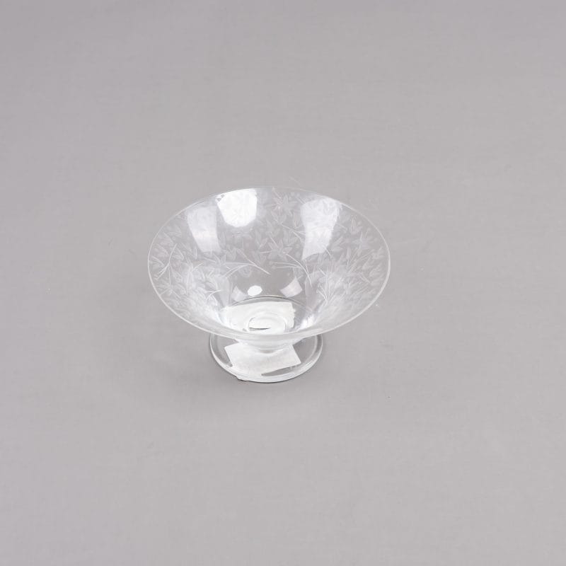 Artel. Crystal Dessert Bowl in Leaves Pattern