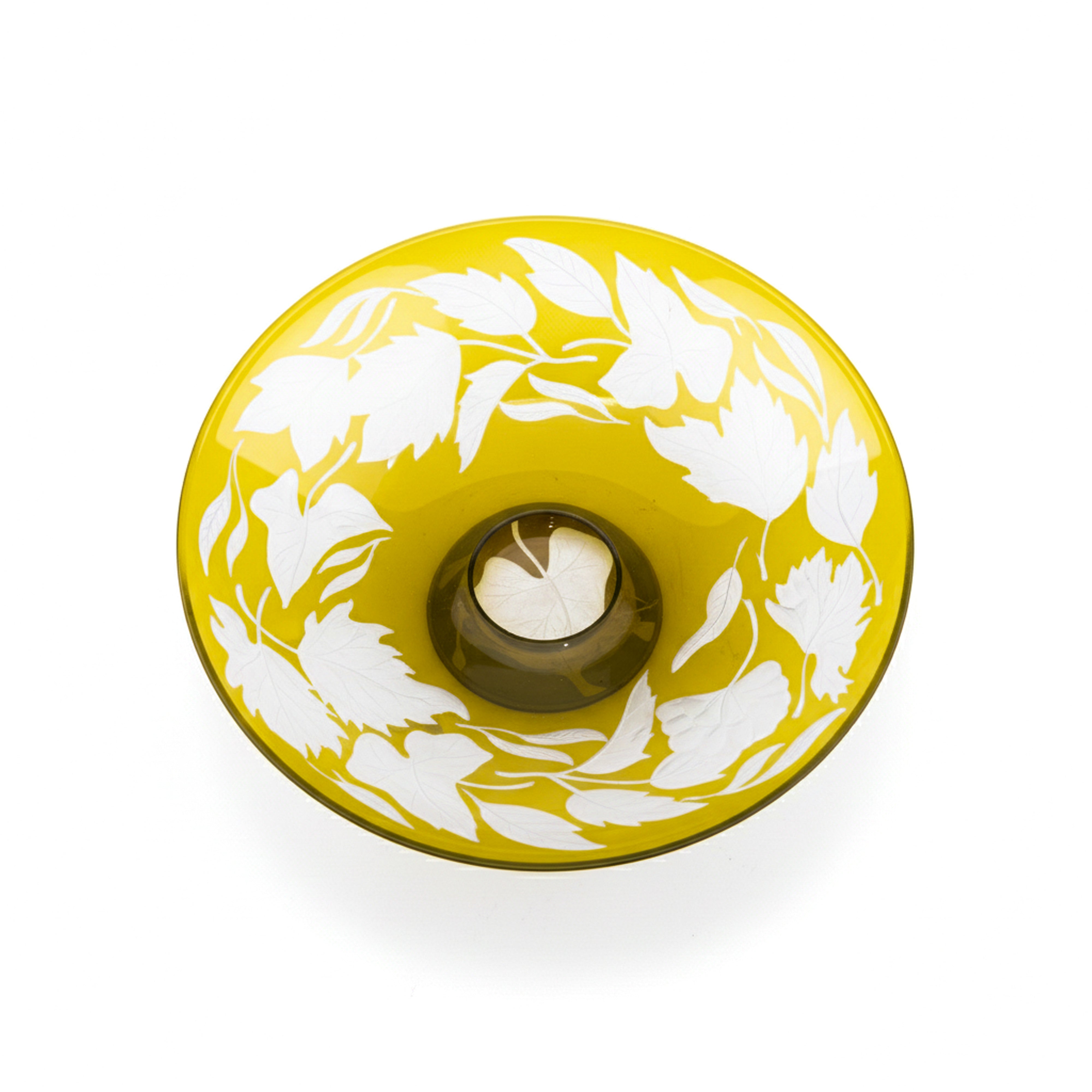 Artel. Green Crystal Dessert Plate. Medium Size