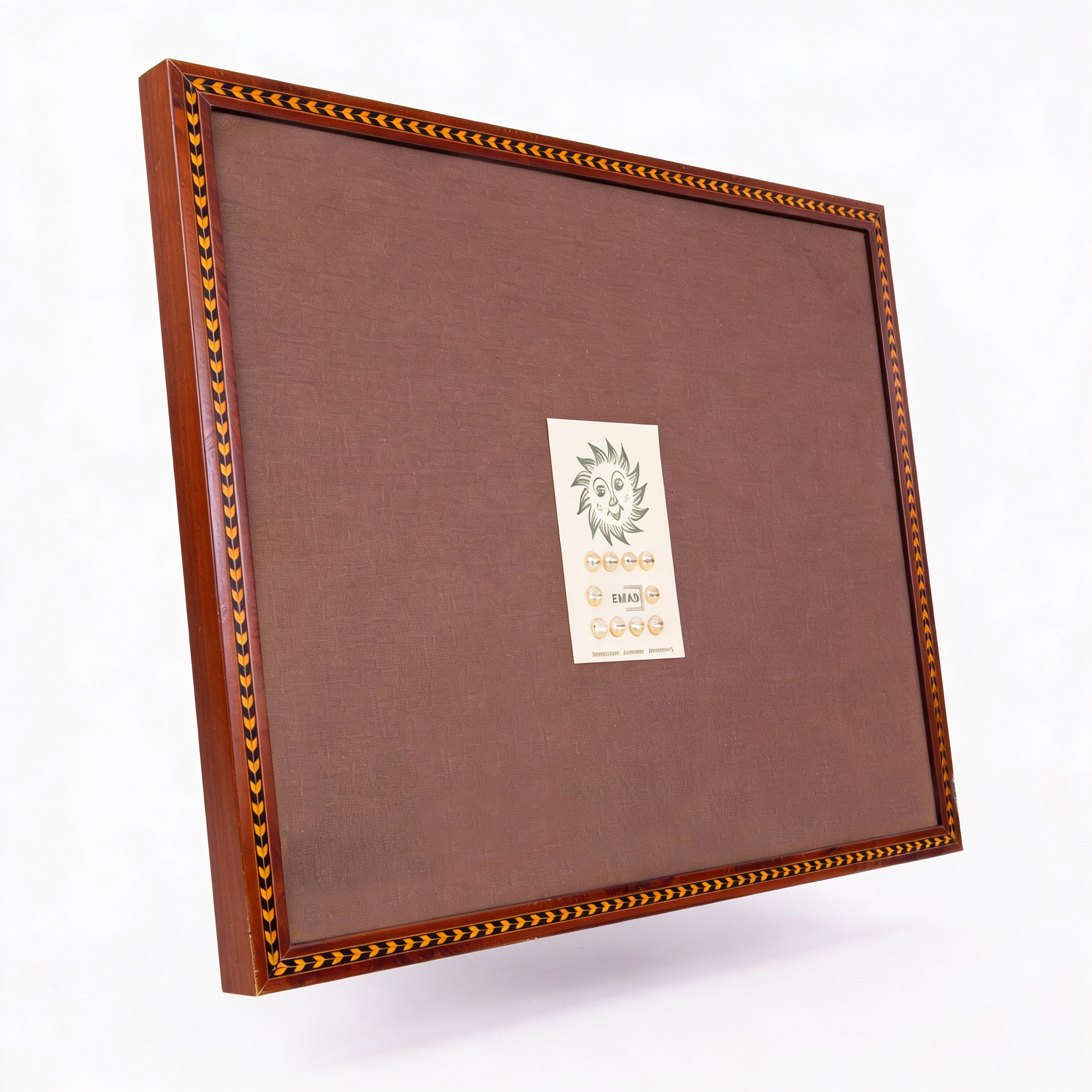 Emdé. Brown Magnetic Frame. Medium Size