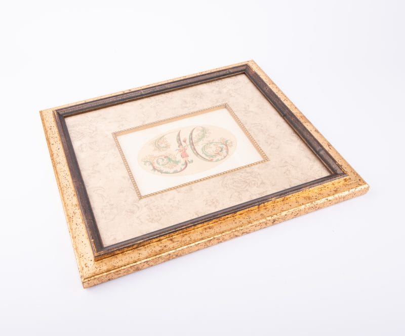 Anel. Gold Vintage Tableau with "Letter H". Large Size