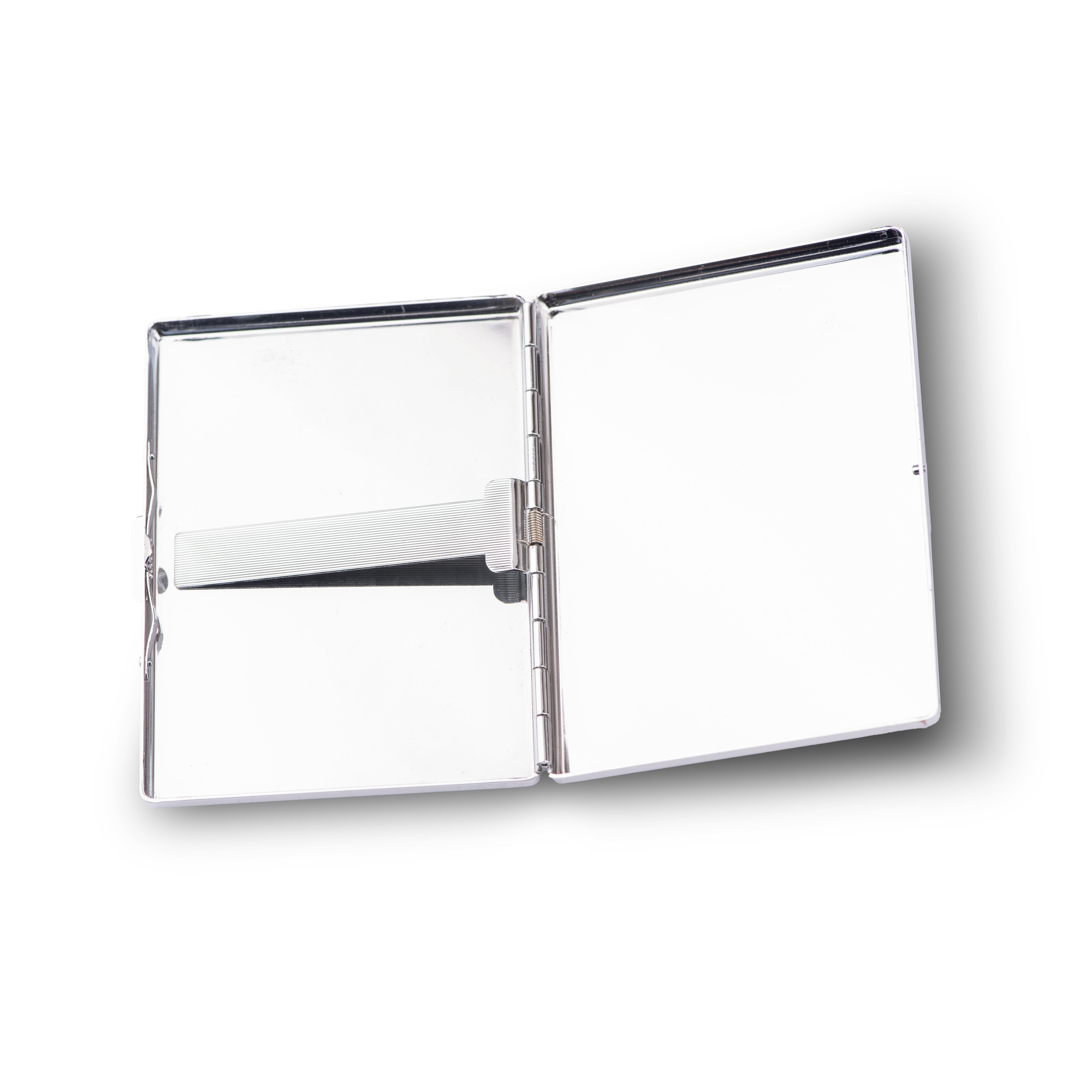 Natasha Farina Paris. Cigarette Case with Cameo Design. Small Size