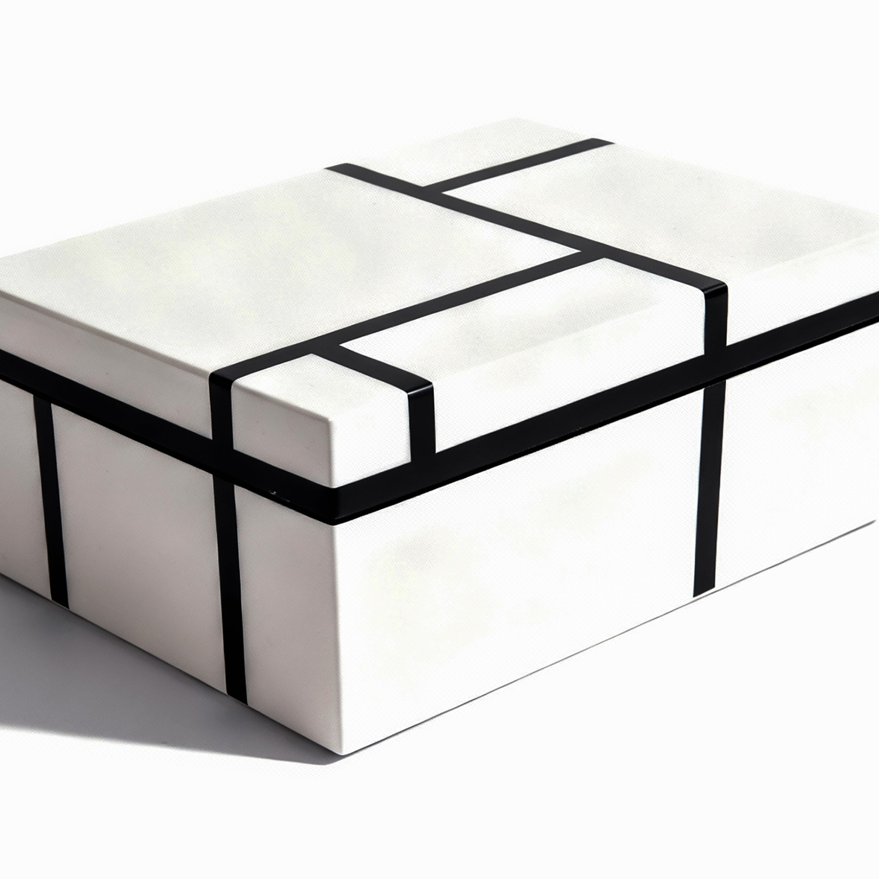 Pacific Connections. Lacquer Box in White & Black Grid