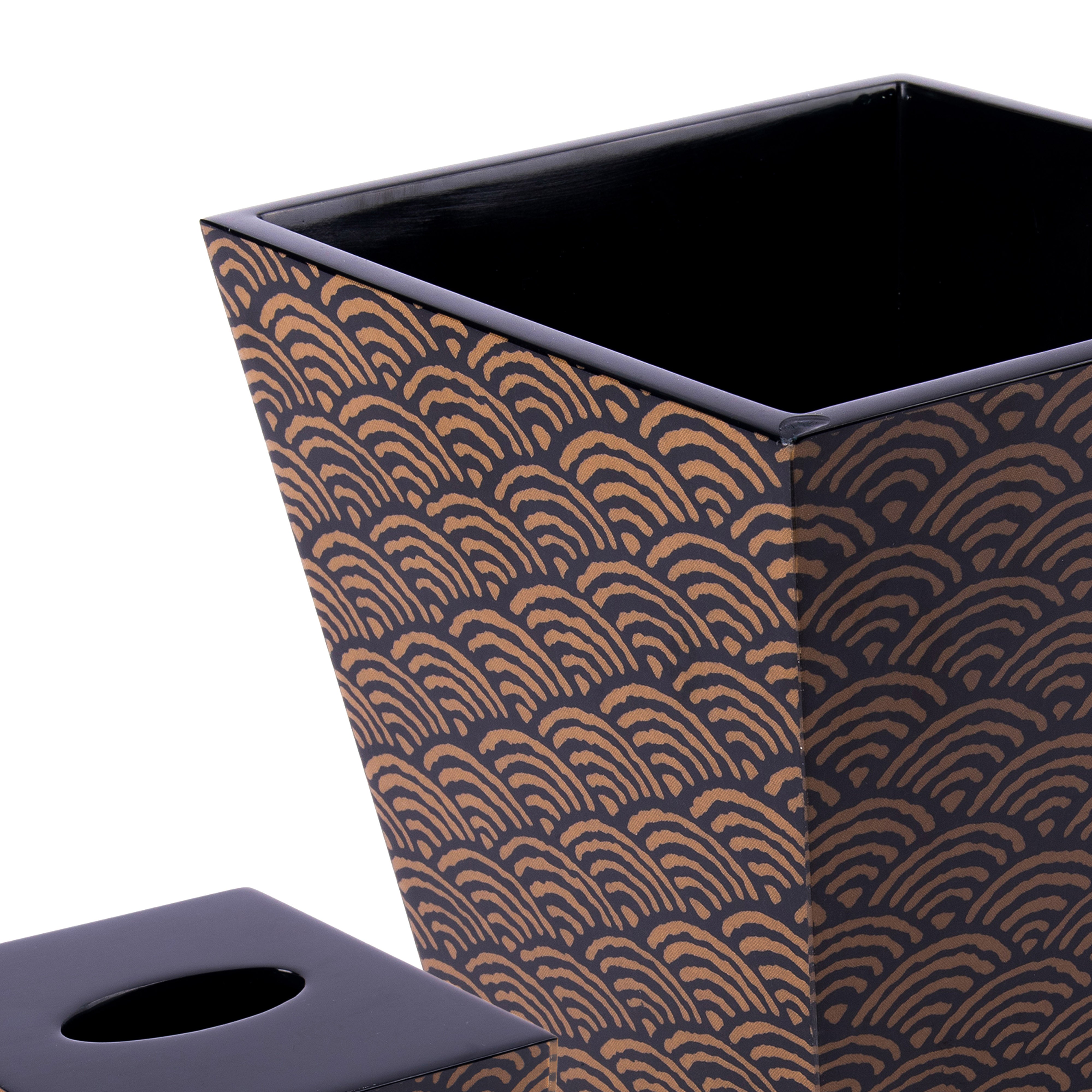 Pacific Connections. A Set of Wastebasket & Tissue Box in Wave Design