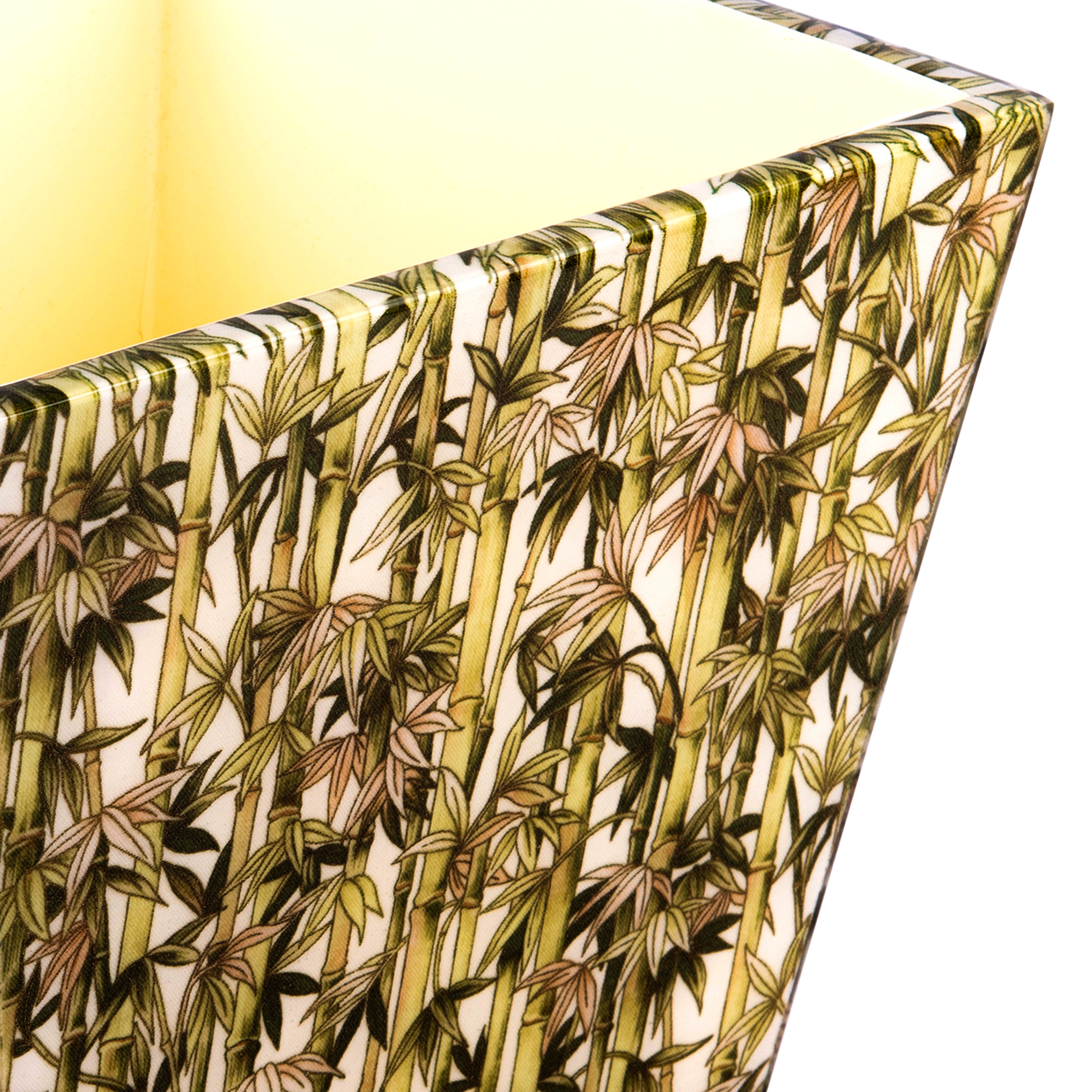 Pacific Connections. A Set of Wastebasket & Tissue Box in Bamboo Leaves Design