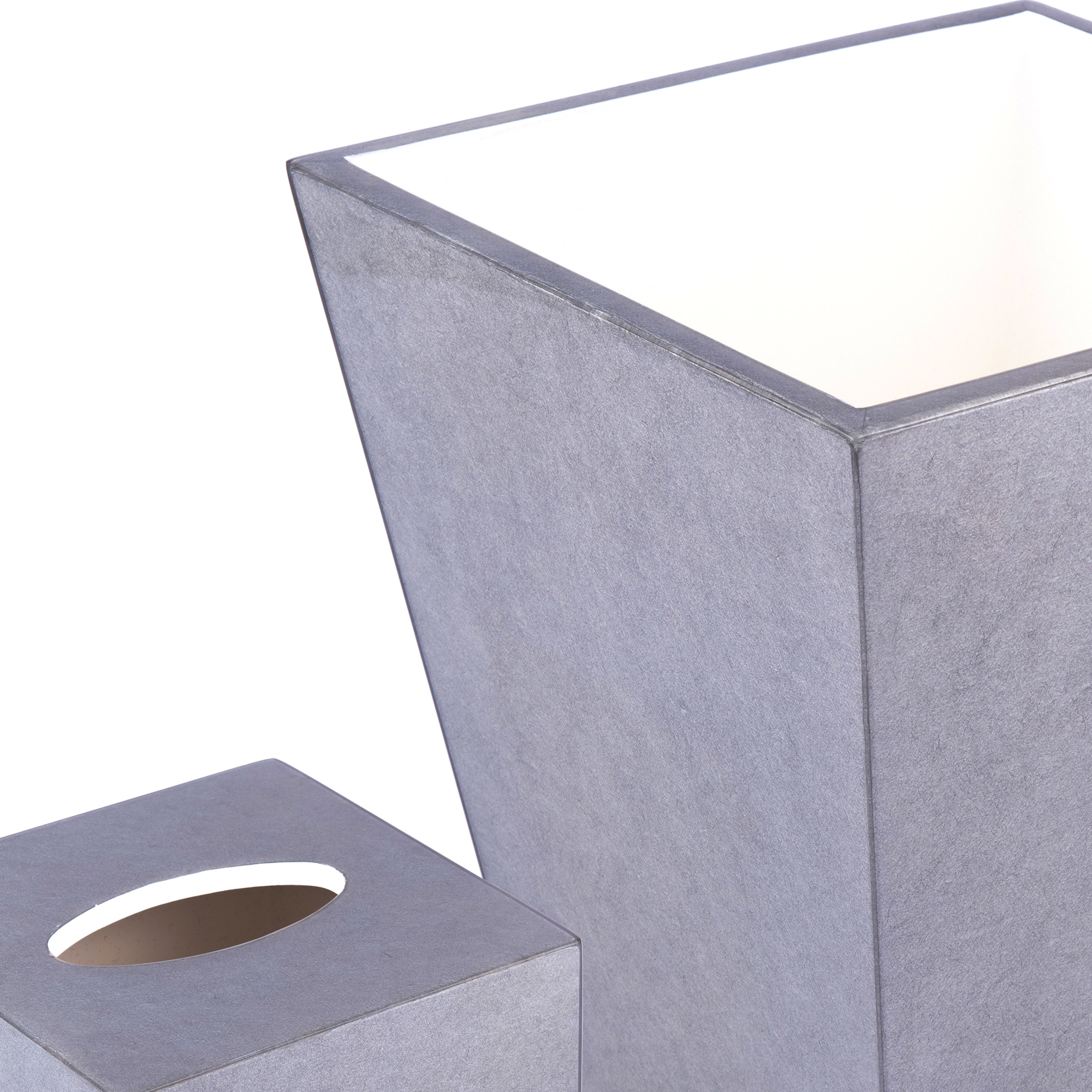 Pacific Connections. Silver Lacquer Set.