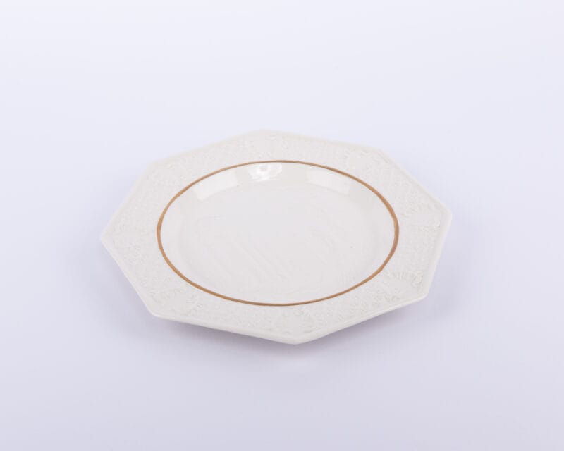 Villari. Octagonal Shaped Decorative Plate. Medium Size