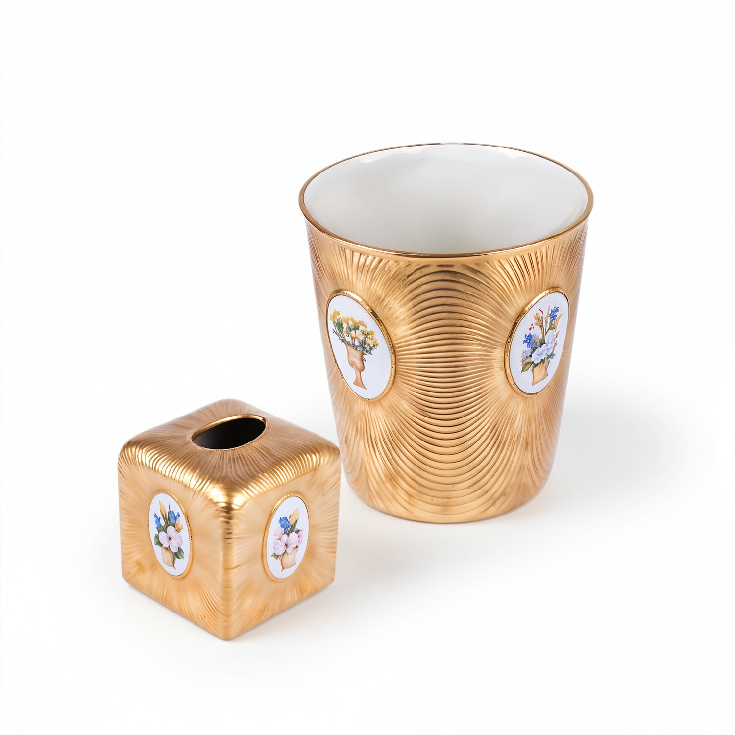 Villari. A set of Wastebasket & Tissue Box