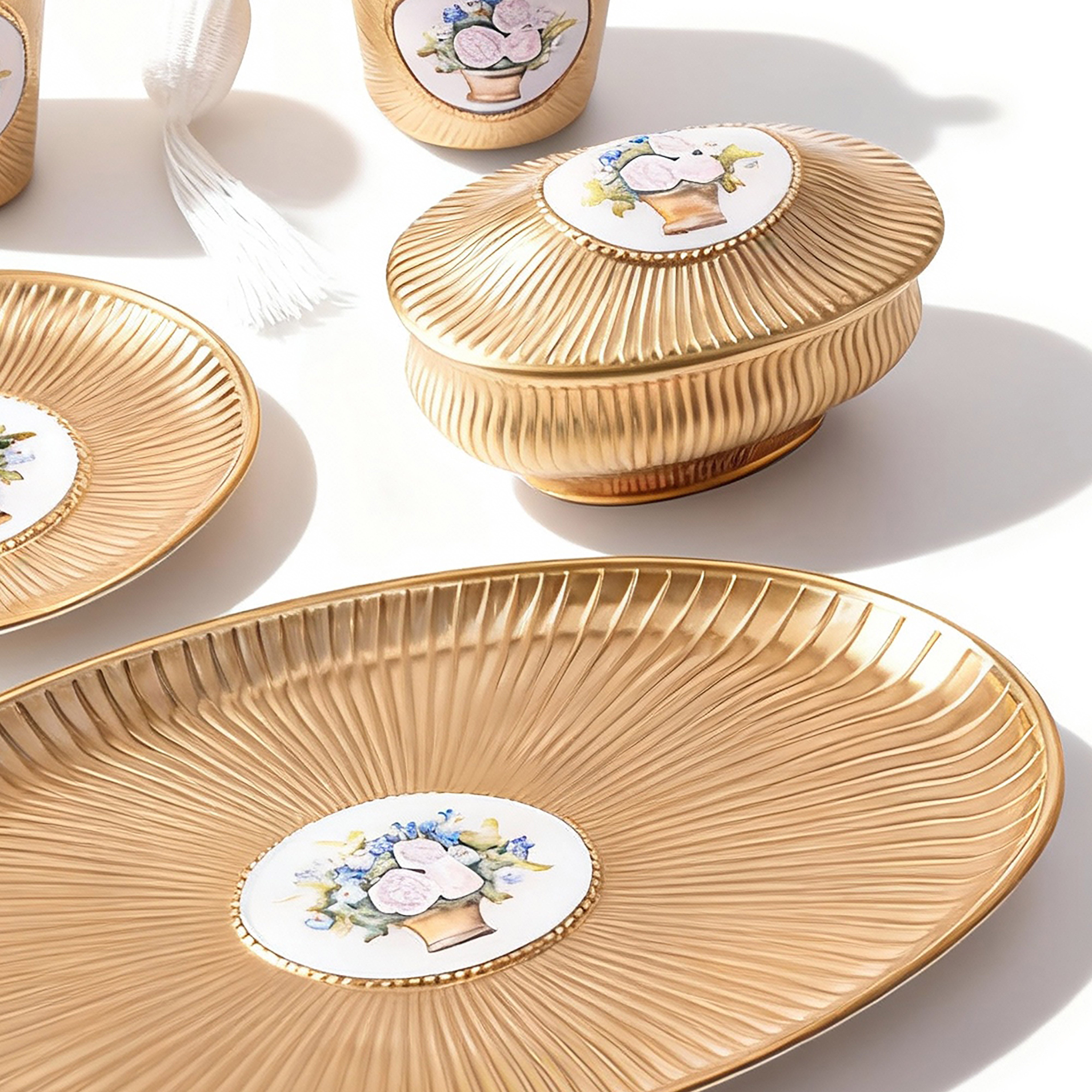 Villari.Caravaggio Hand Painted Porcelain Set.