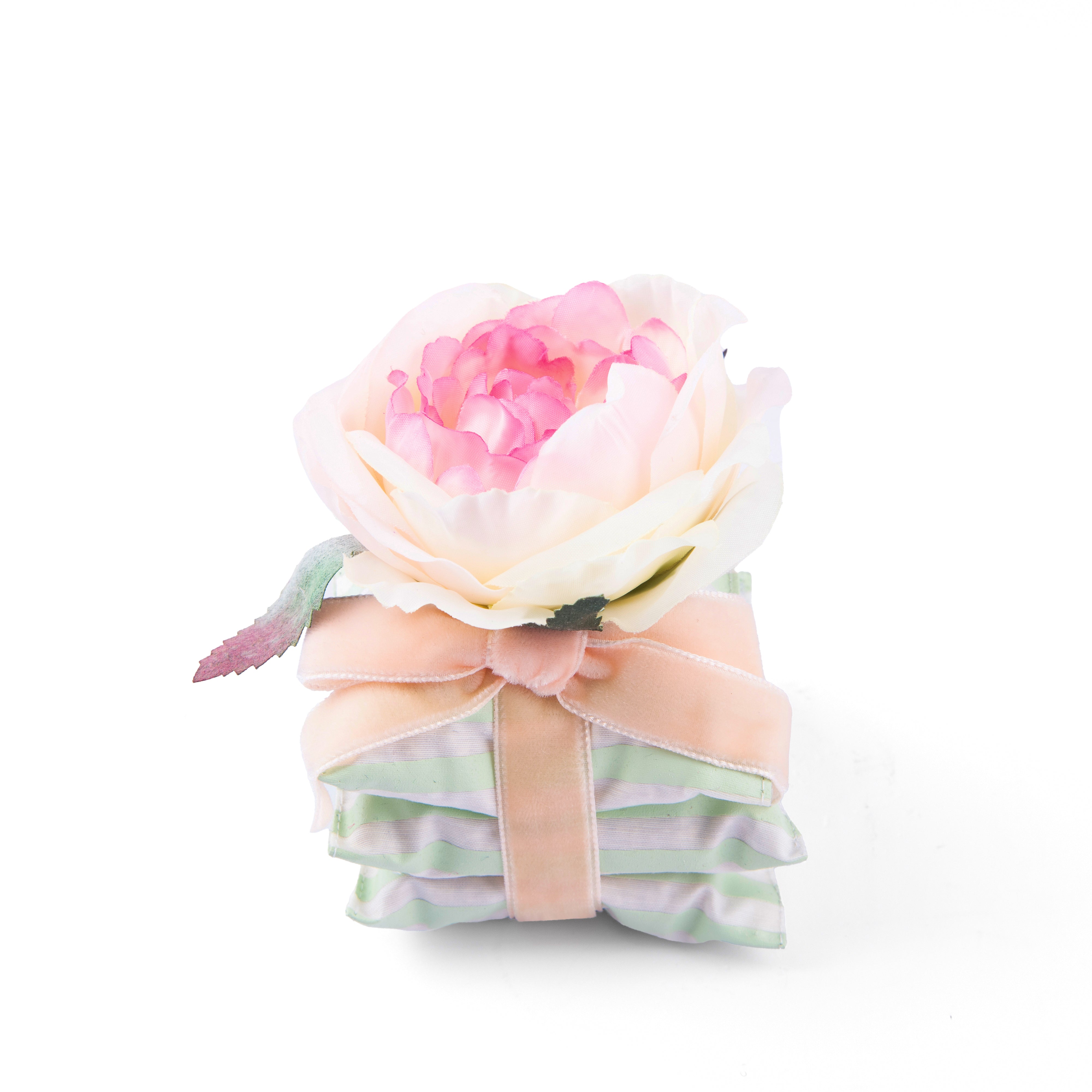 Atelier Catherine Masson. Aroma Diffuser in Pyramid Shape