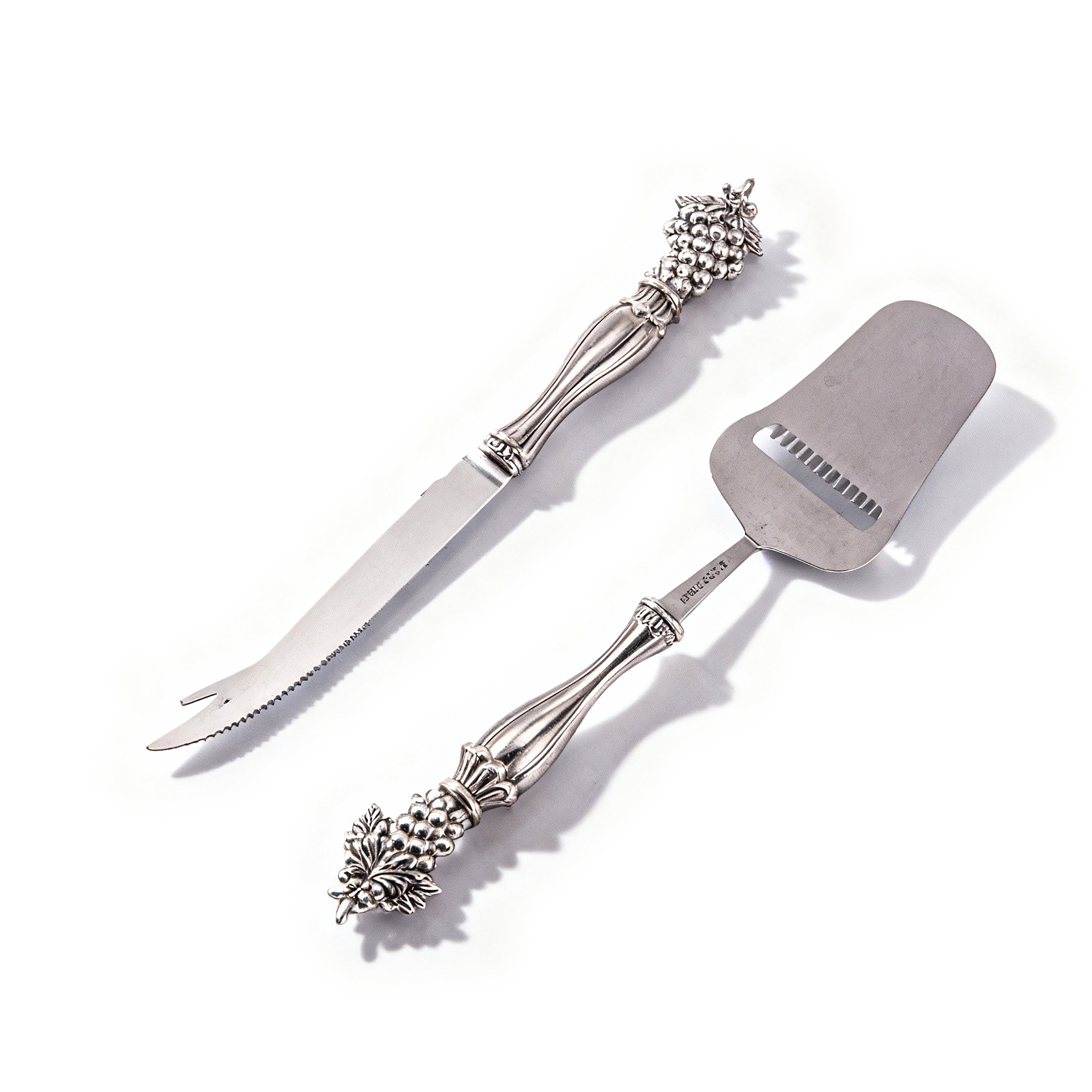 Welforth. A Set of 2 Cheese/Dessert Knives Engraved in Grapes Design