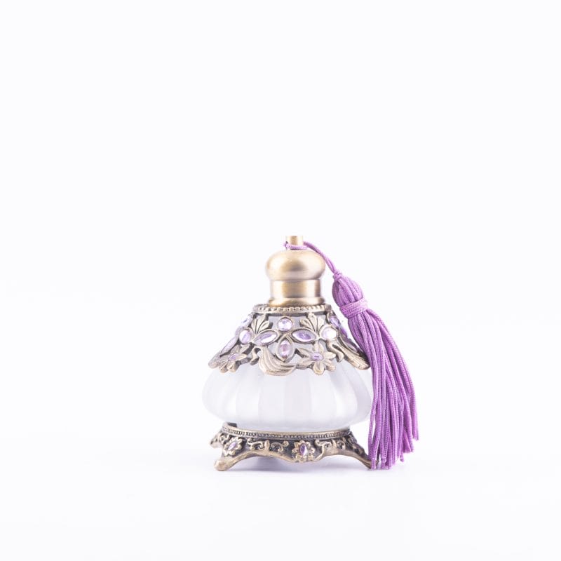 Welforth. White Refillable Perfume Bottle Studded with Rhinestone. 15 ML