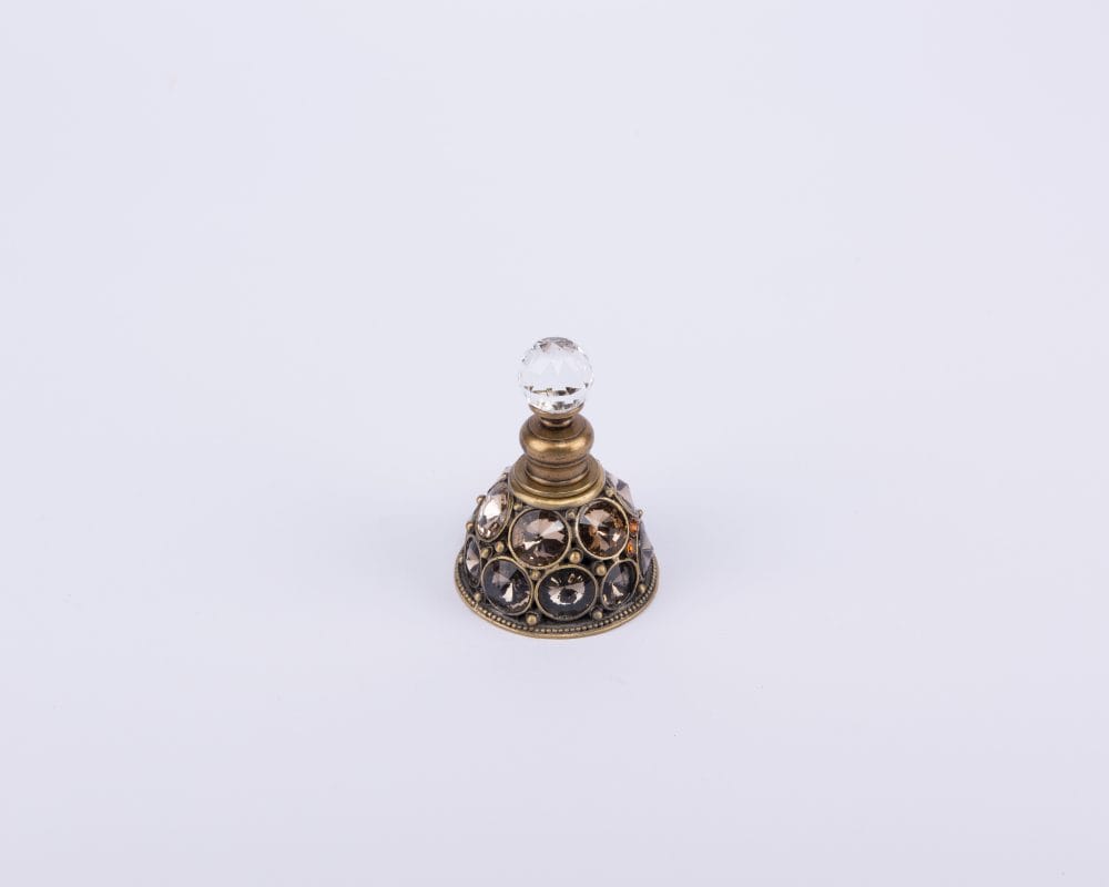Welforth. Refillable Perfume Bottle with Stones & Round Base. 5 ML