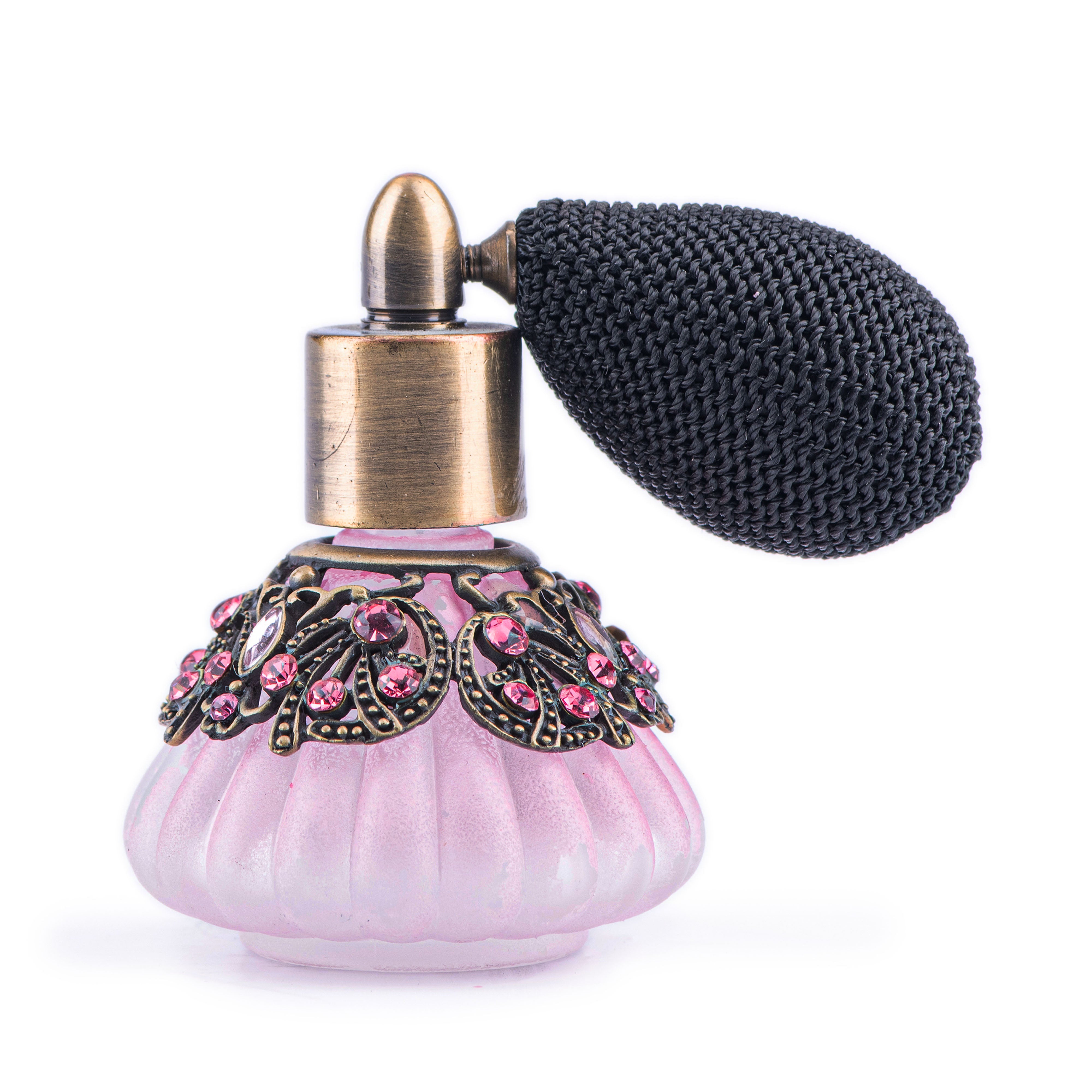 Welforth. Pink Perfume Bottle with Atomizer Studded with Rhinestone. 17 ML