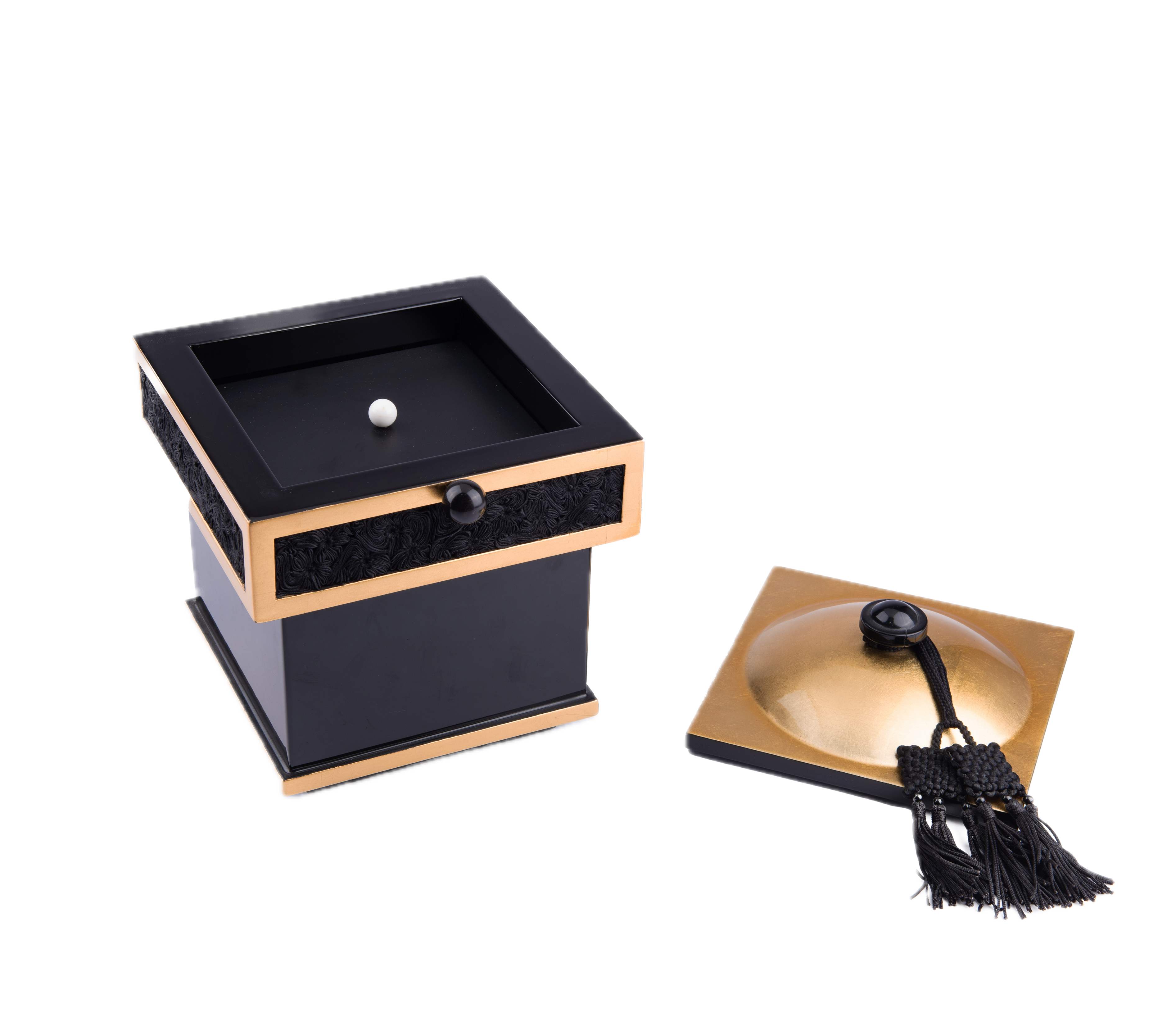 Hebi Arts. Russian Tea Box. Medium Size