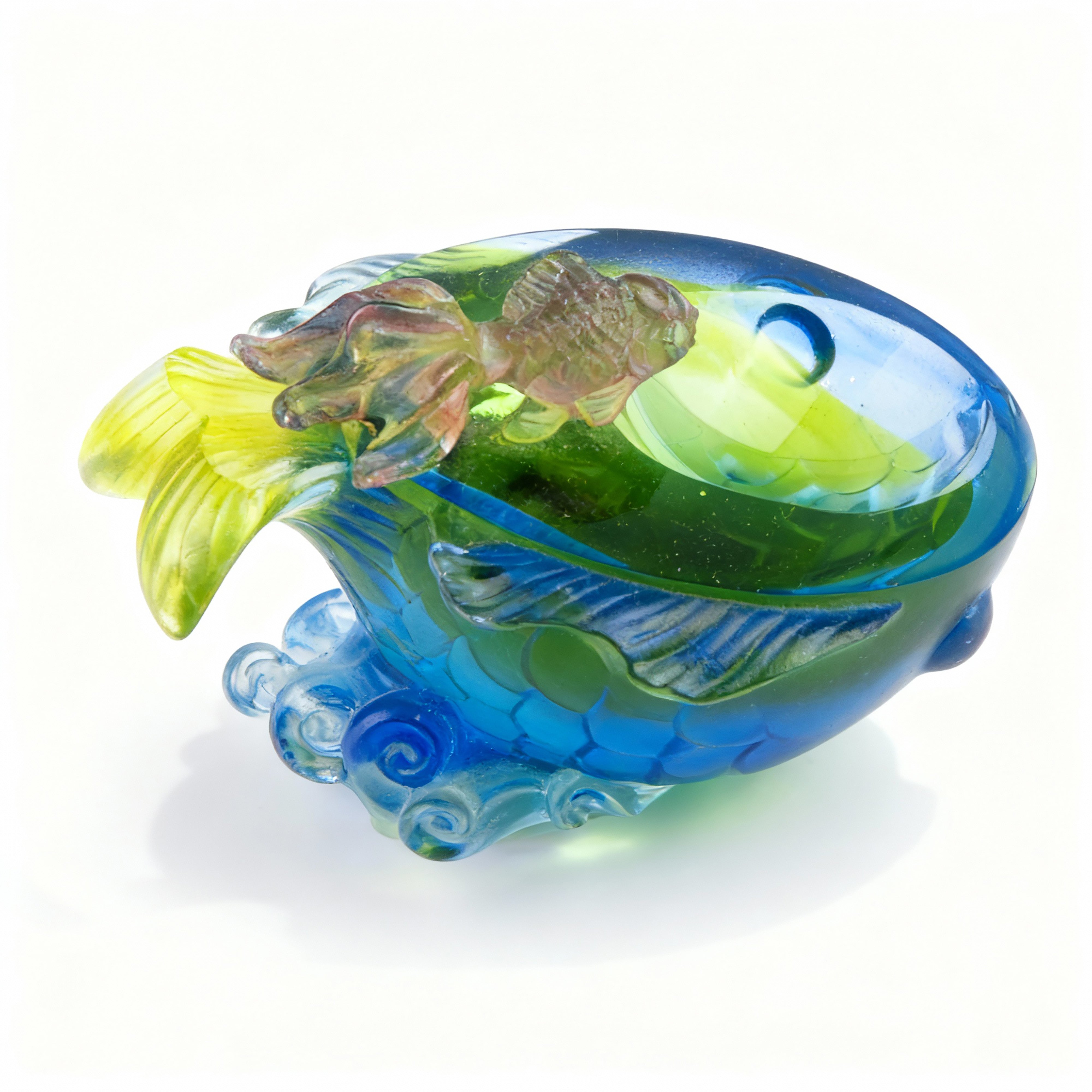 Liuligongfang Glass. Crystal Figurine Designed with a Fish. Small Size