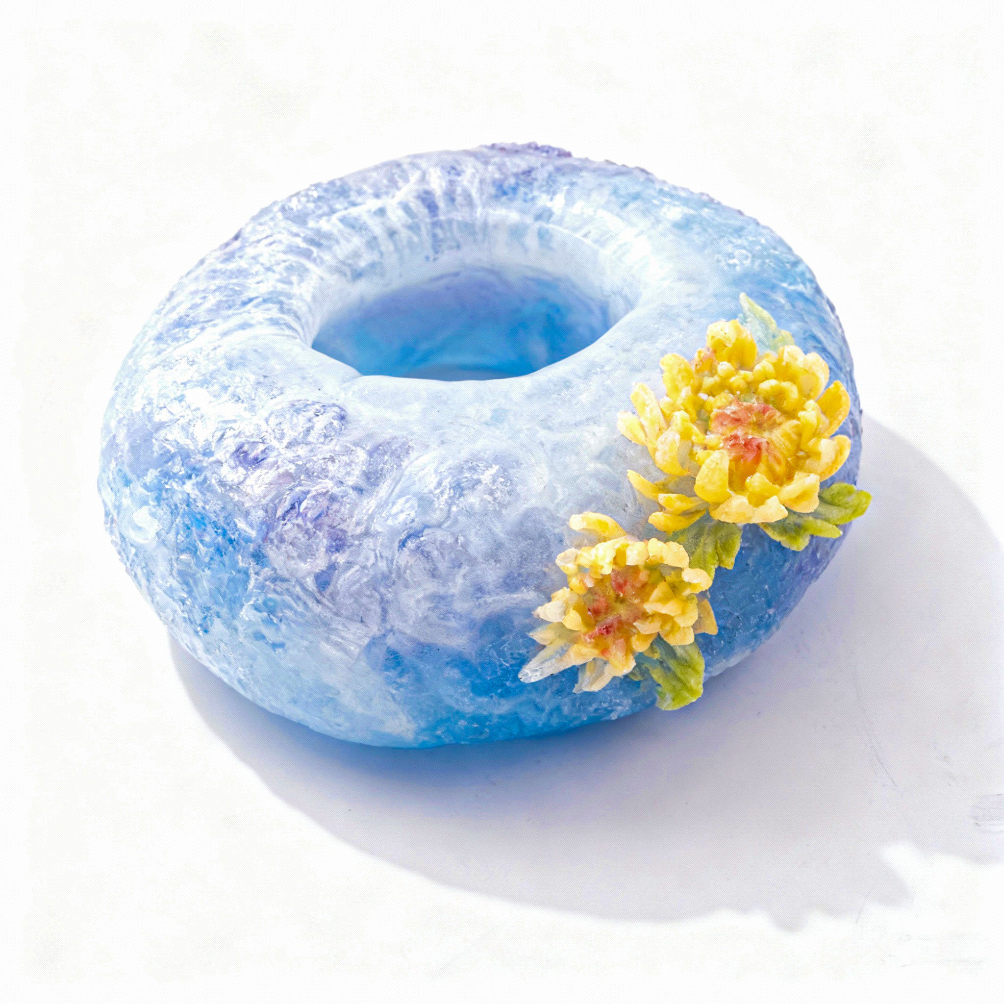 Liuligongfang Glass. Blue Crystal Figurine Designed with Yellow Blooms. Small Size