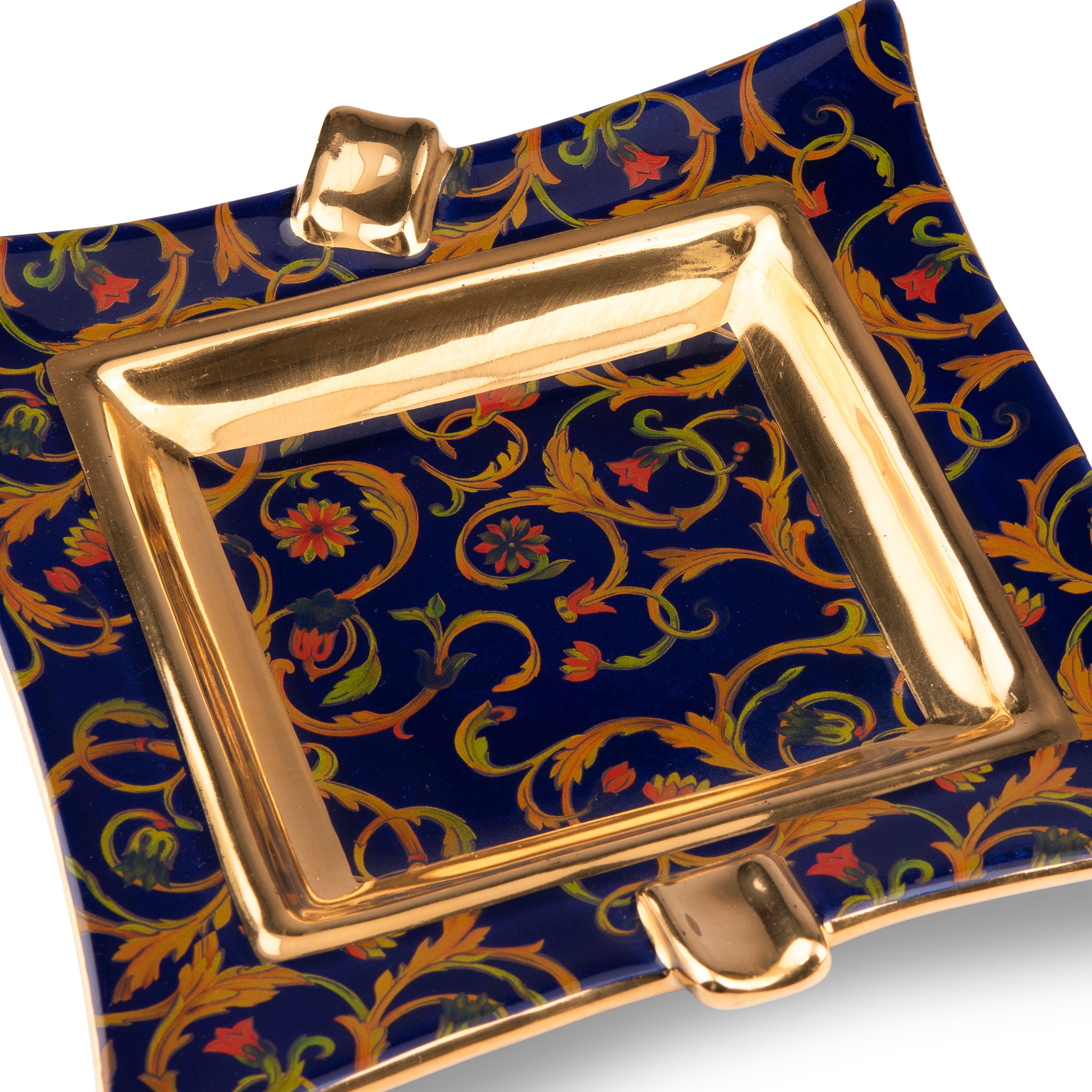 Martinetti. Ceramic Cigar Ashtray. Medium Size