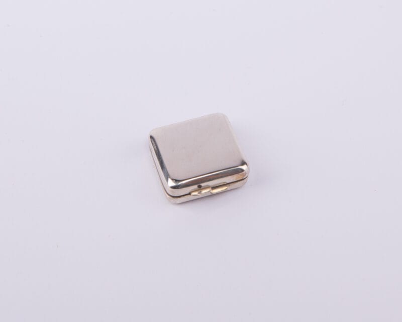 Zaramella Argenti. Sterling Silver Square Shaped Pill Box. Small