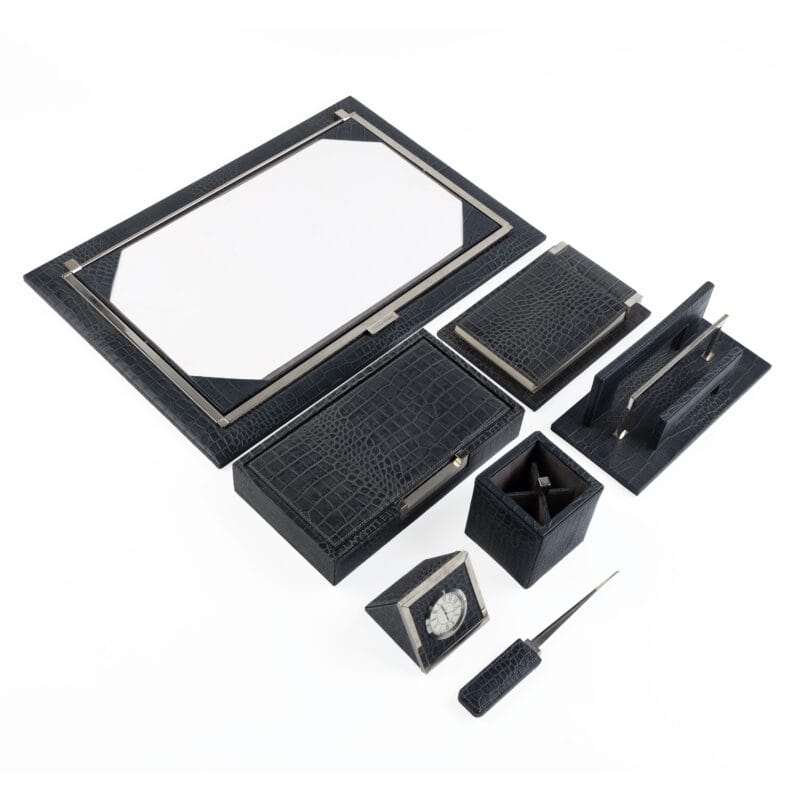 Renzo Romagnoli. Black Leather Desk Set. 7 Pieces