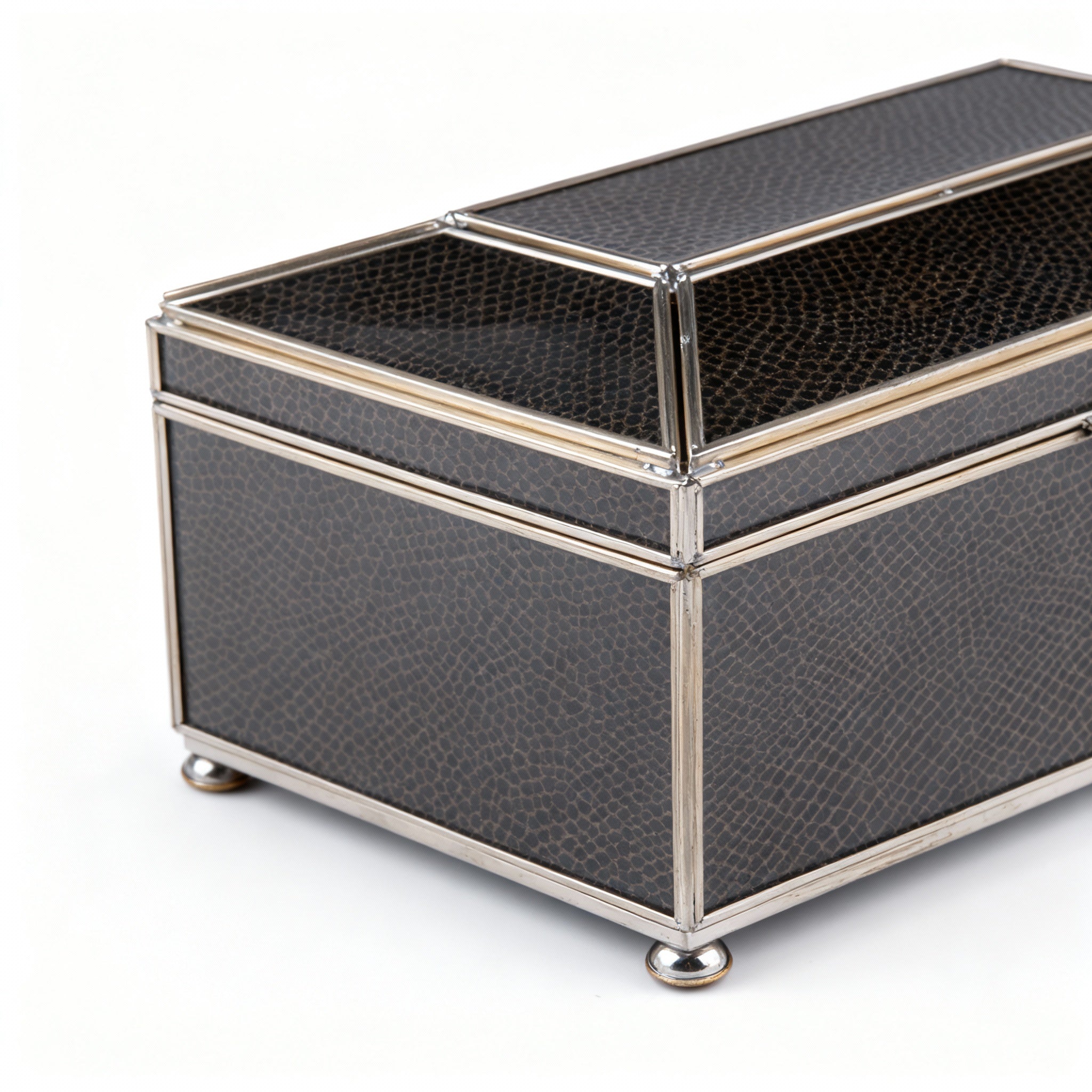 JM Piers. Brown Lizard Skin Tea Box.