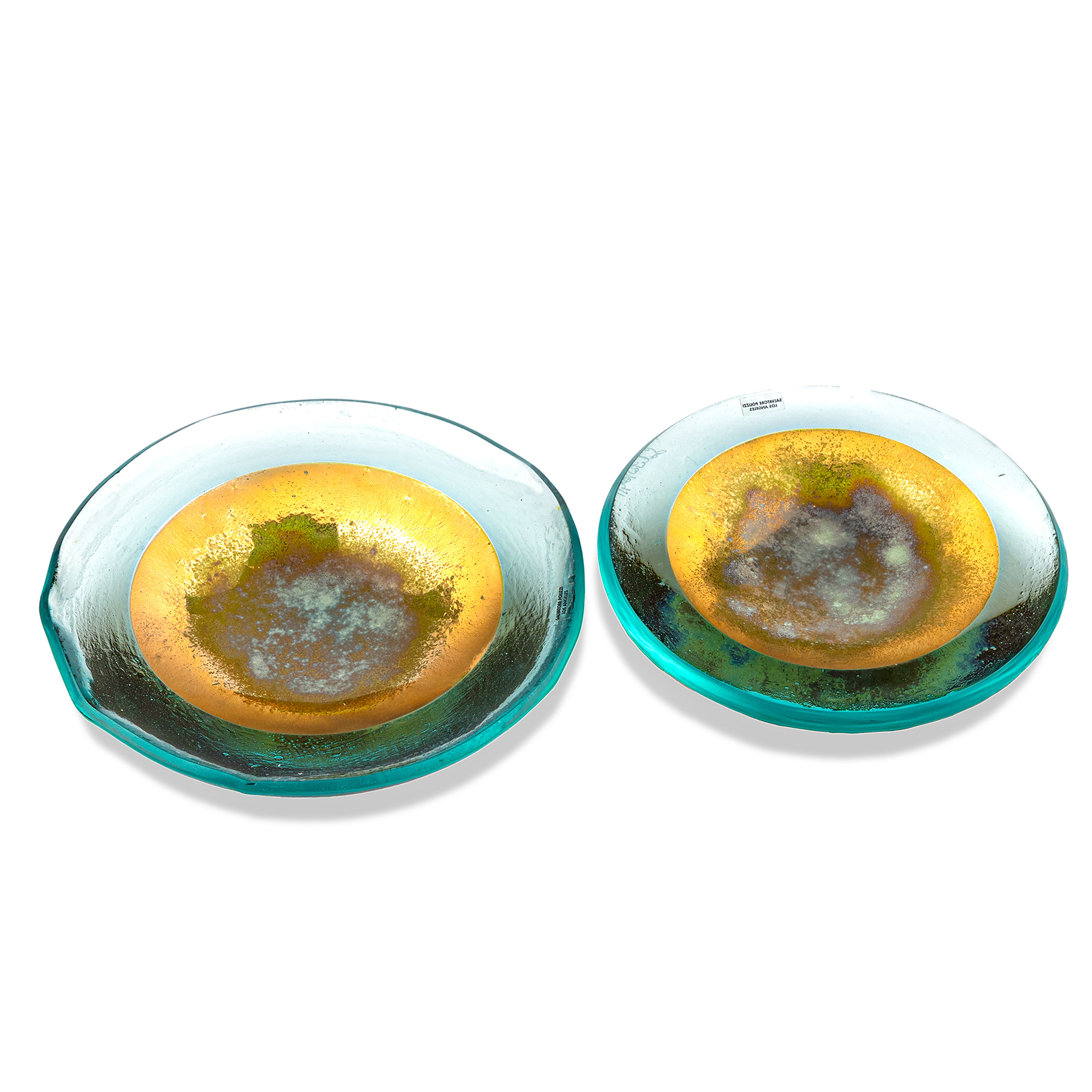 Idée Art Exclusive. A Set of 2 Blue Plates Crafted from Crystal and Gold Plated. Small Size