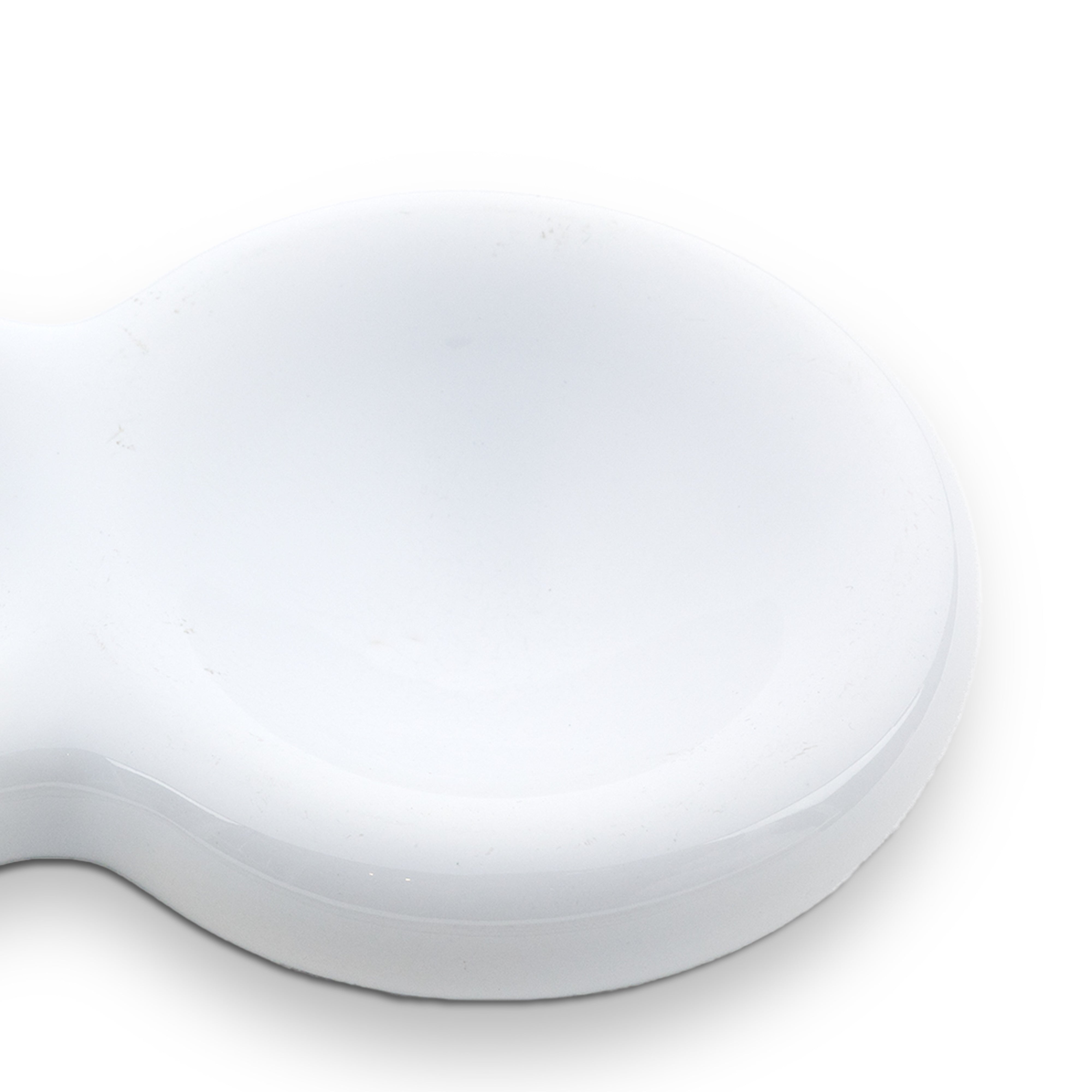 Idée Art Exclusive. White Porcelain Ashtray with Modern Design. Small Size