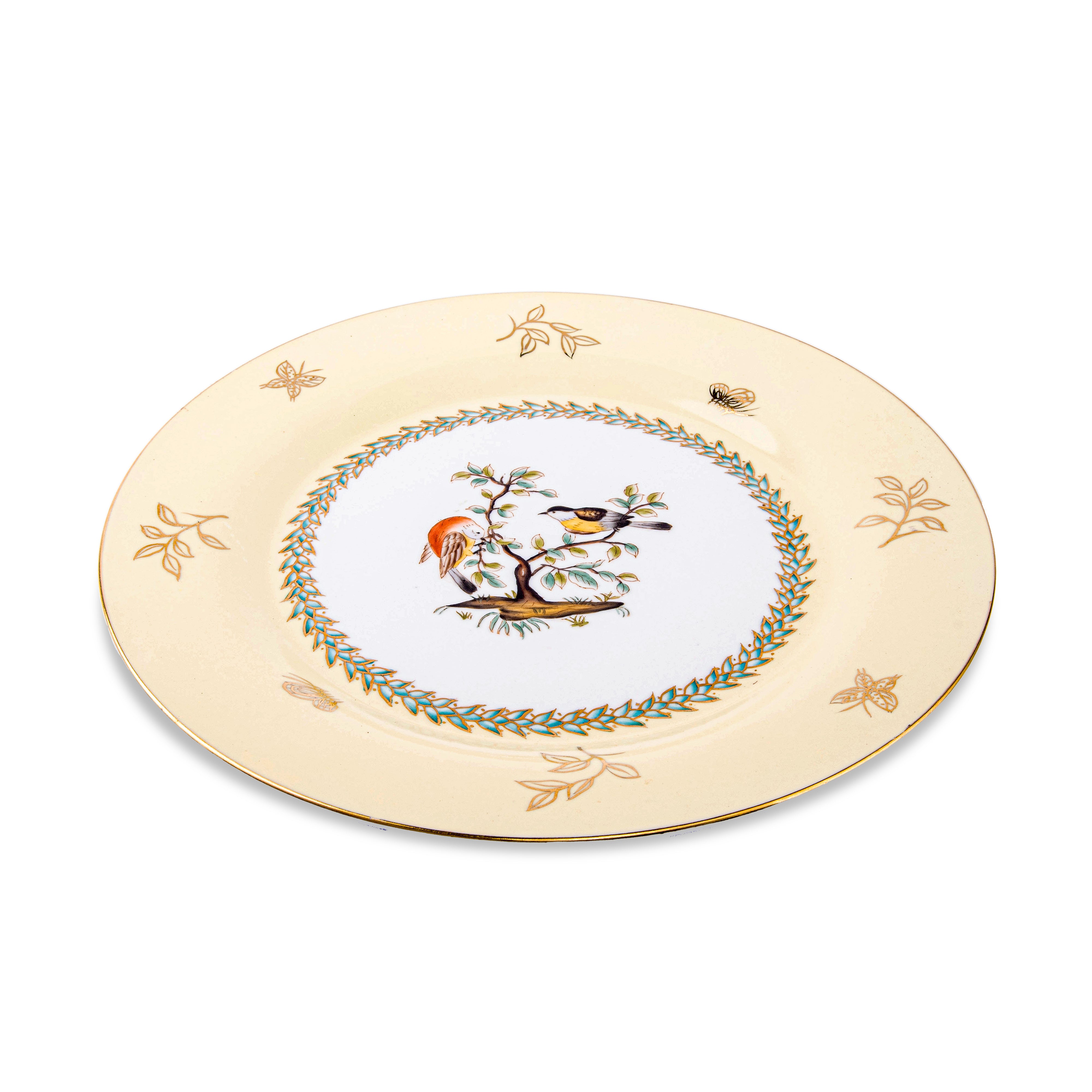 Idée Art Exclusive. Porcelain Decorative Plate with Birds Illustration. Large Size
