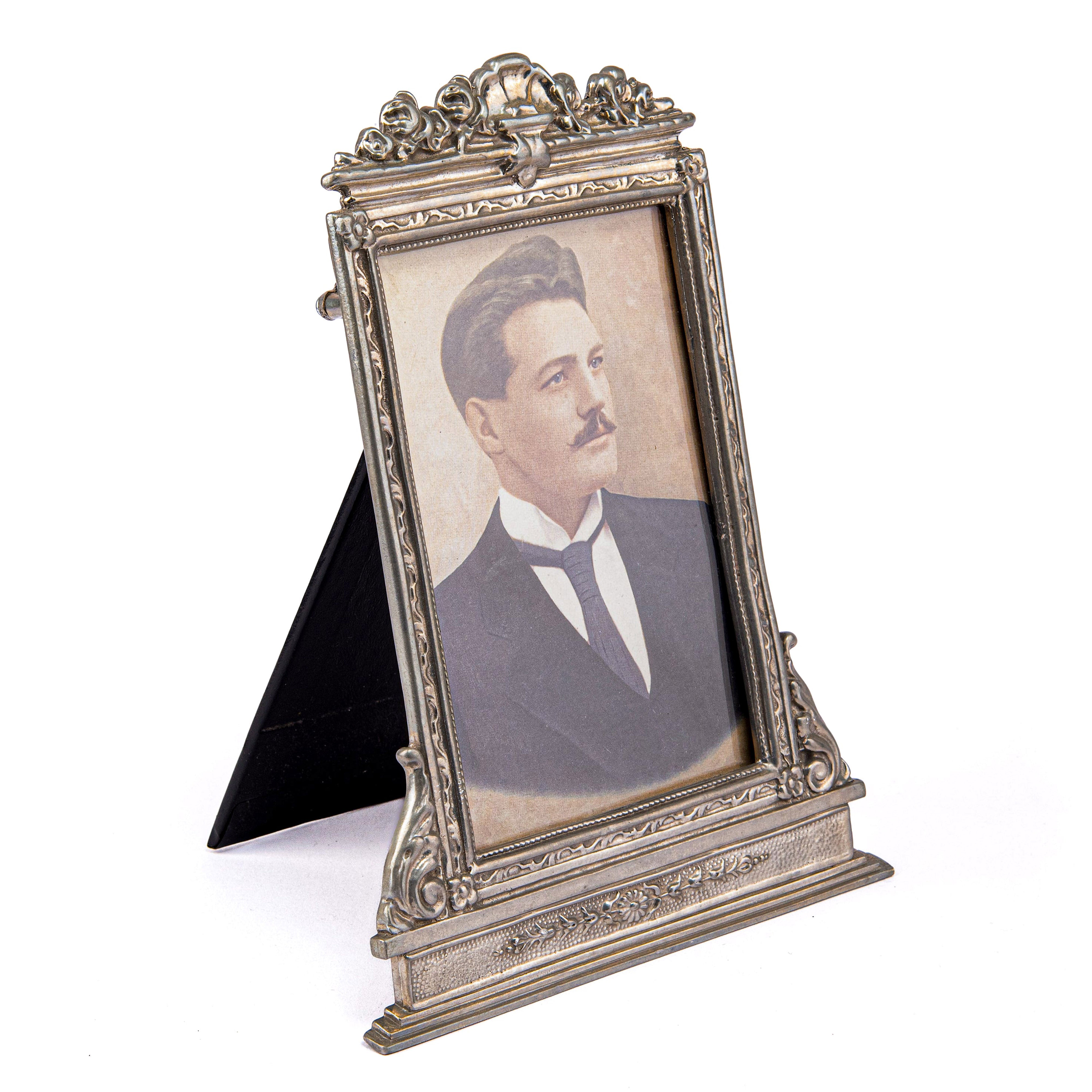 Idée Art Exclusive. Rectangular Picture Frame. Medium Size