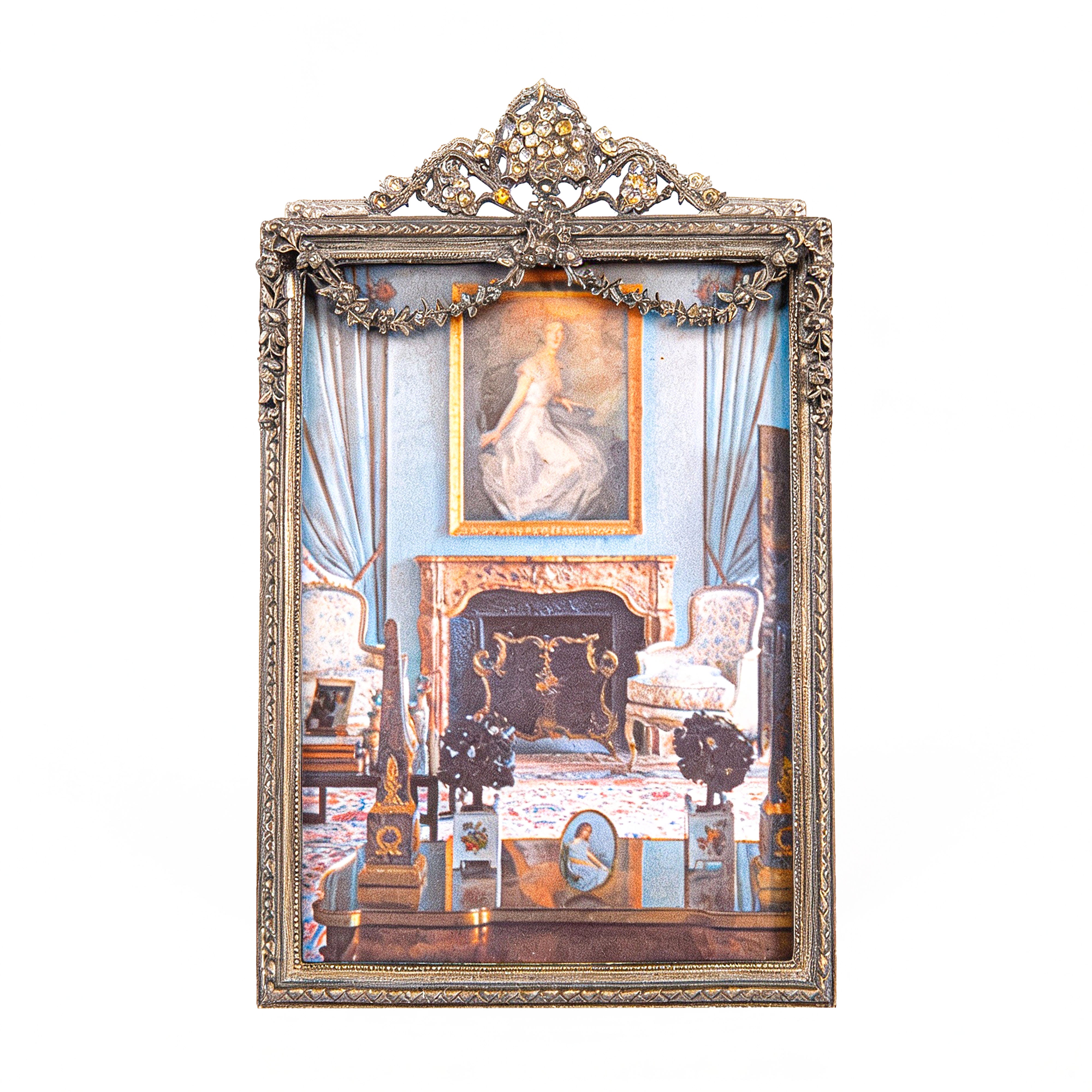 Idée Art Exclusive. Roman Style Picture Frame. Medium Size