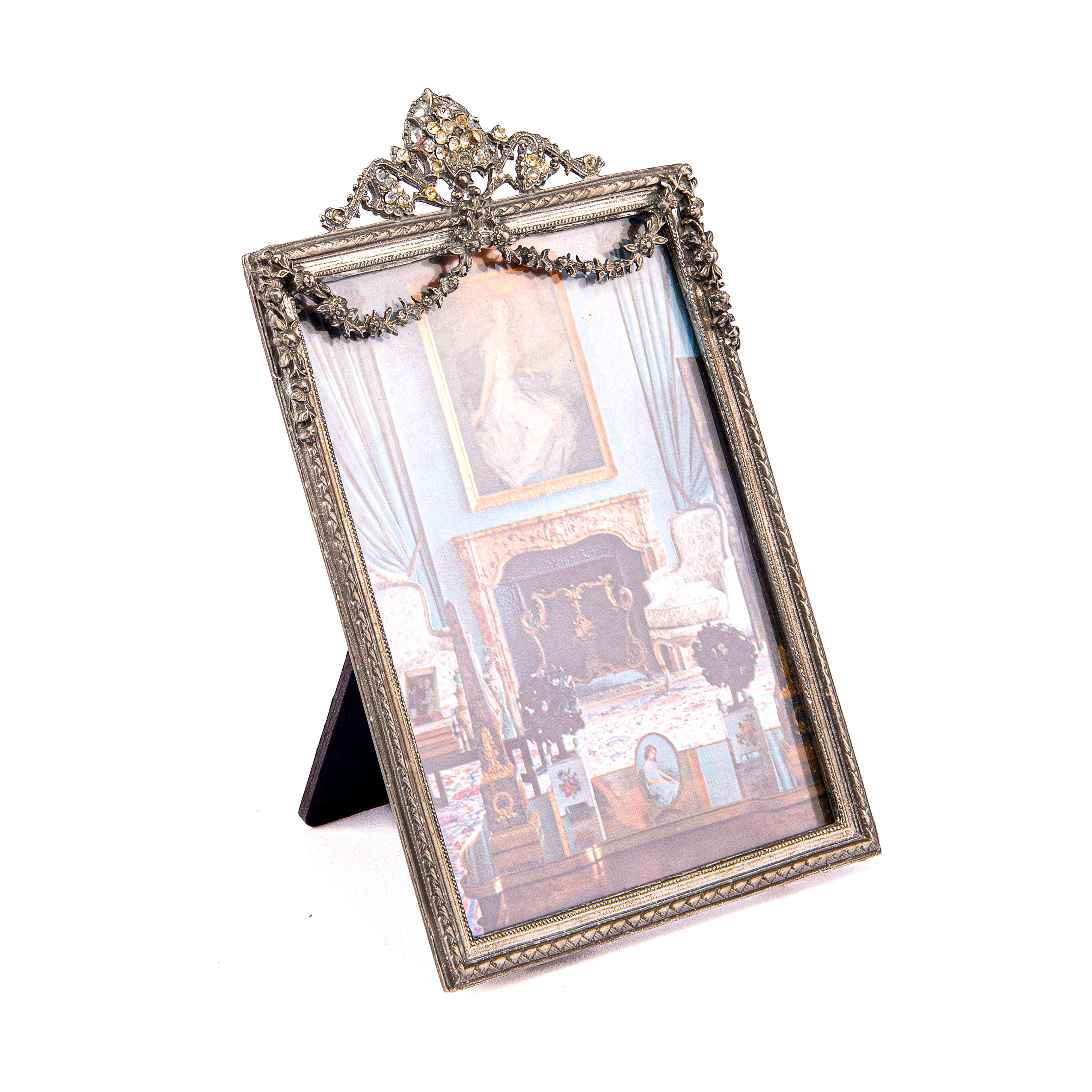 Idée Art Exclusive. Roman Style Picture Frame. Medium Size