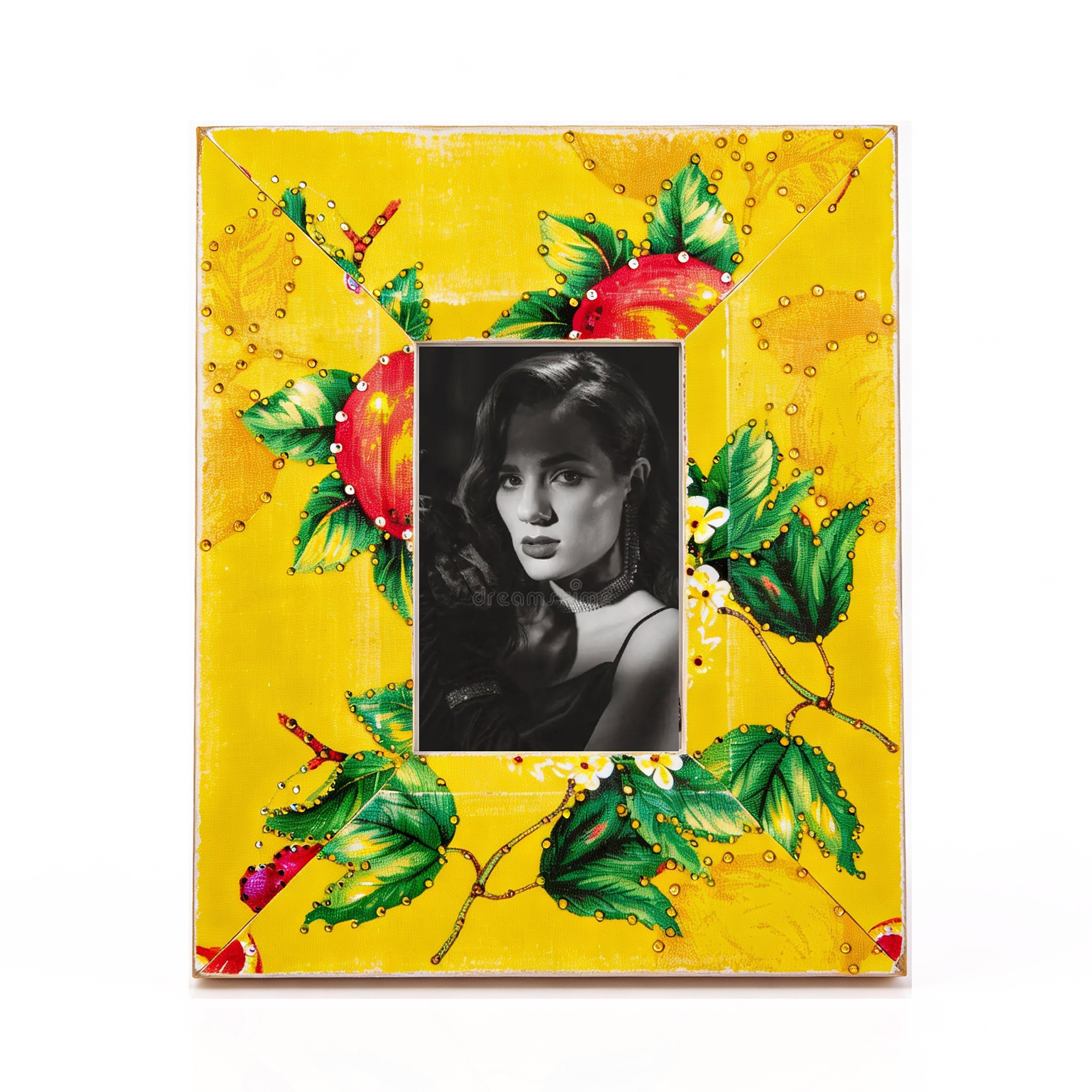 Idée Art Exclusive. Wooden Picture Frame Studded with Swarovski. Medium Size