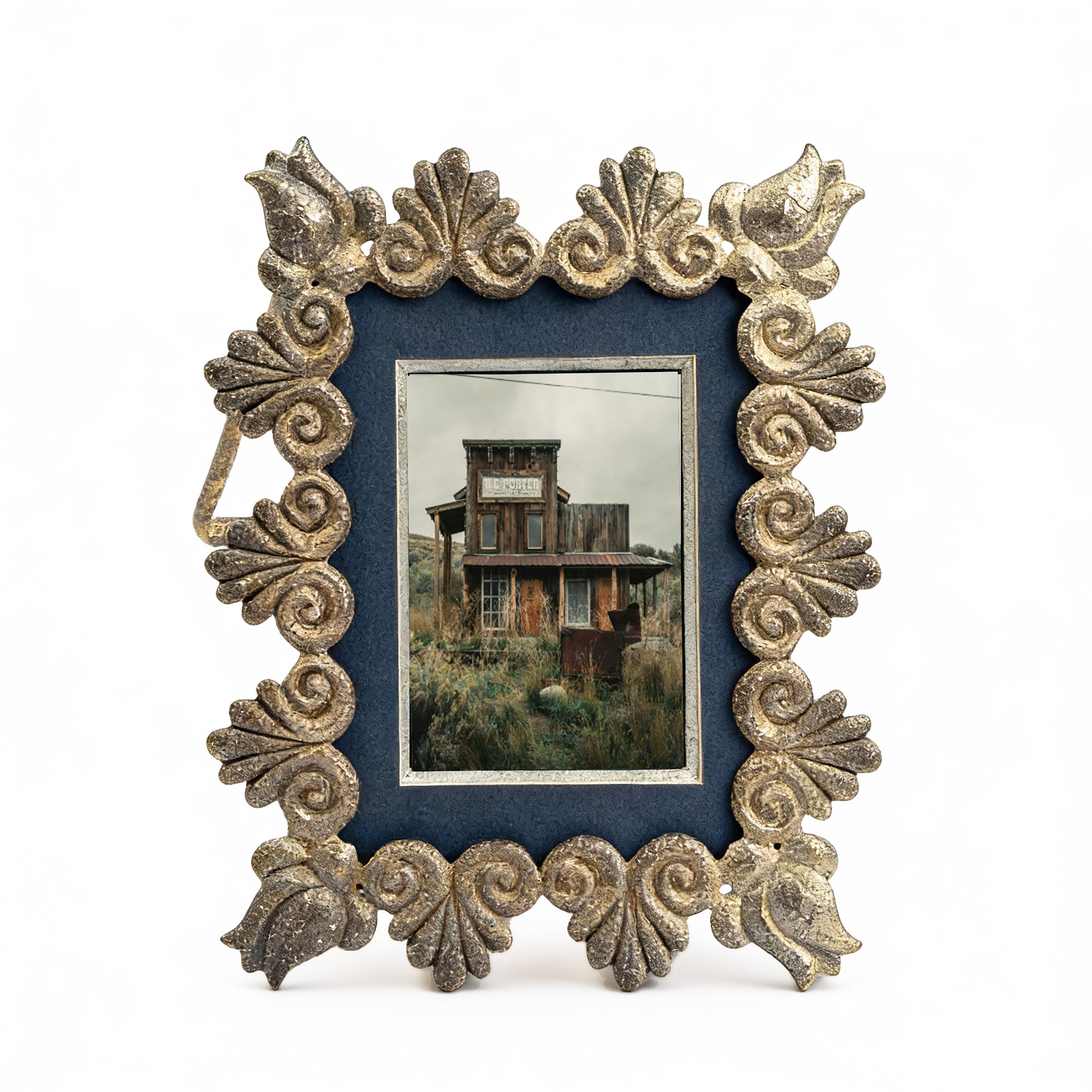 Idée Art Exclusive. Gold-Plated Metal Florentine Photo Frame. Medium Size